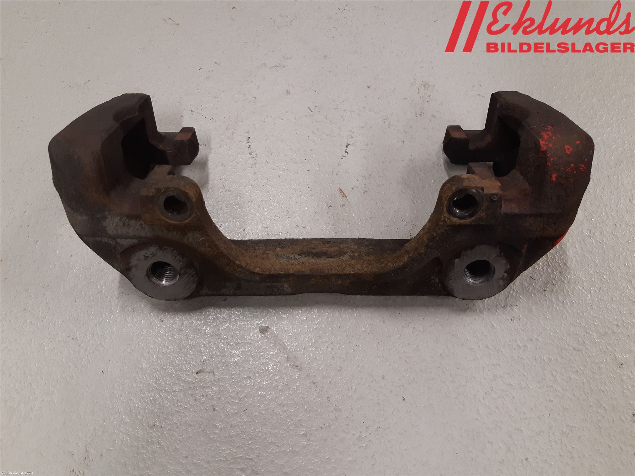 Toyota PROACE II 16- Bromsokshållare