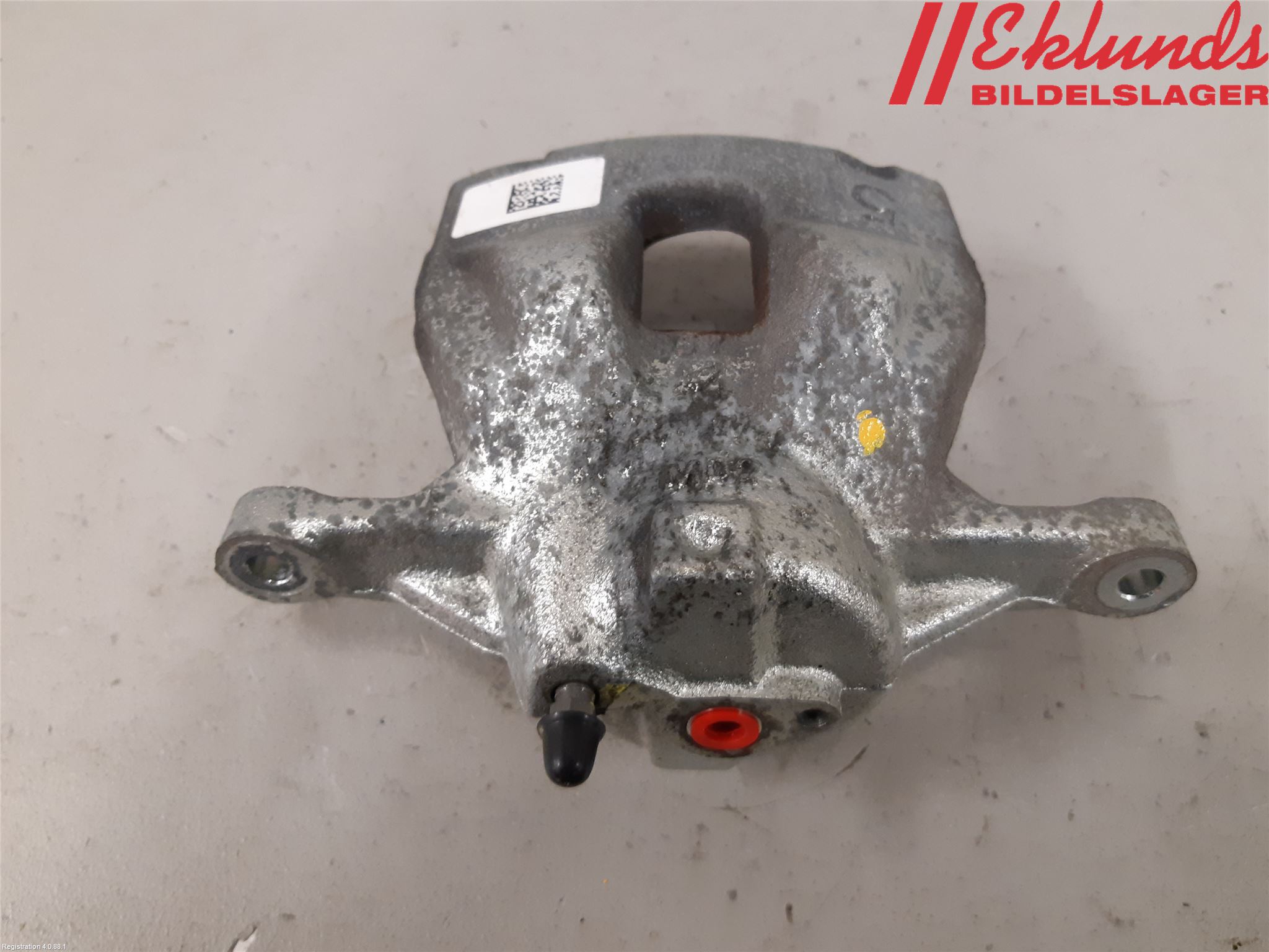 Toyota YARIS CROSS XP21 21- Bromsok Fram Vänster
