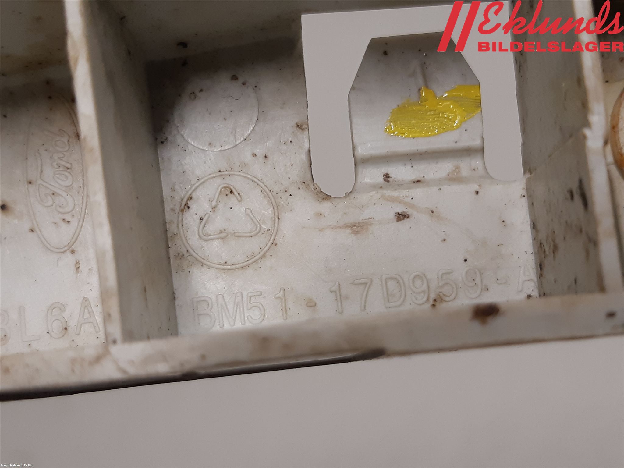 Ford FOCUS 15-18 Stötfångarfäste Fram Vä