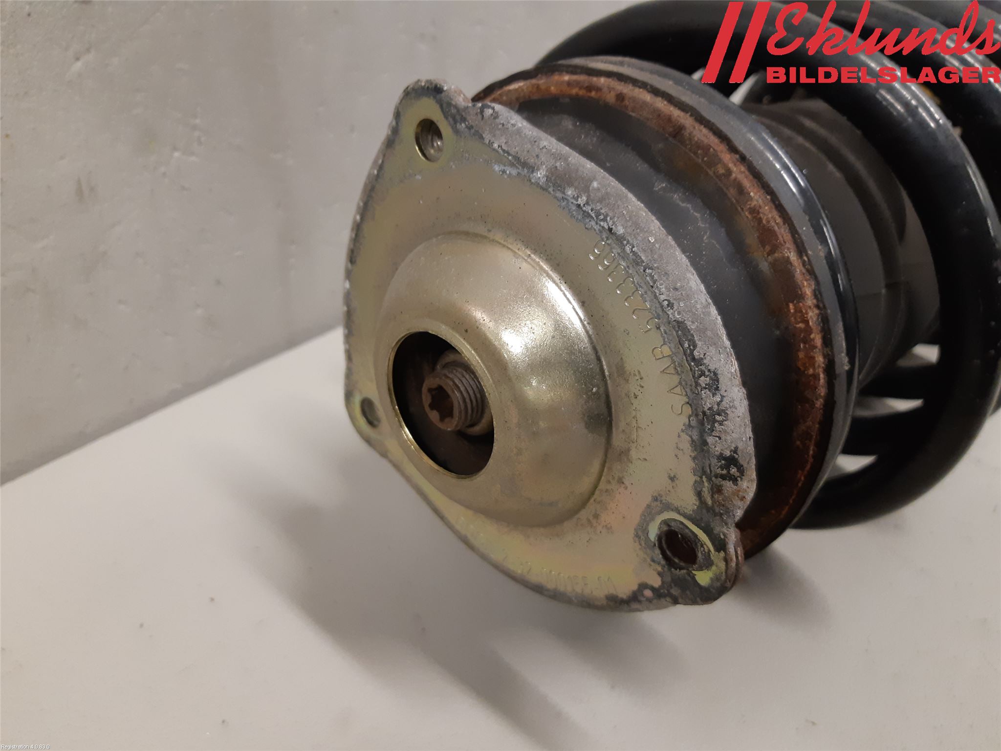 Saab 9-5     06-10 Fjäderben Fram Vänster