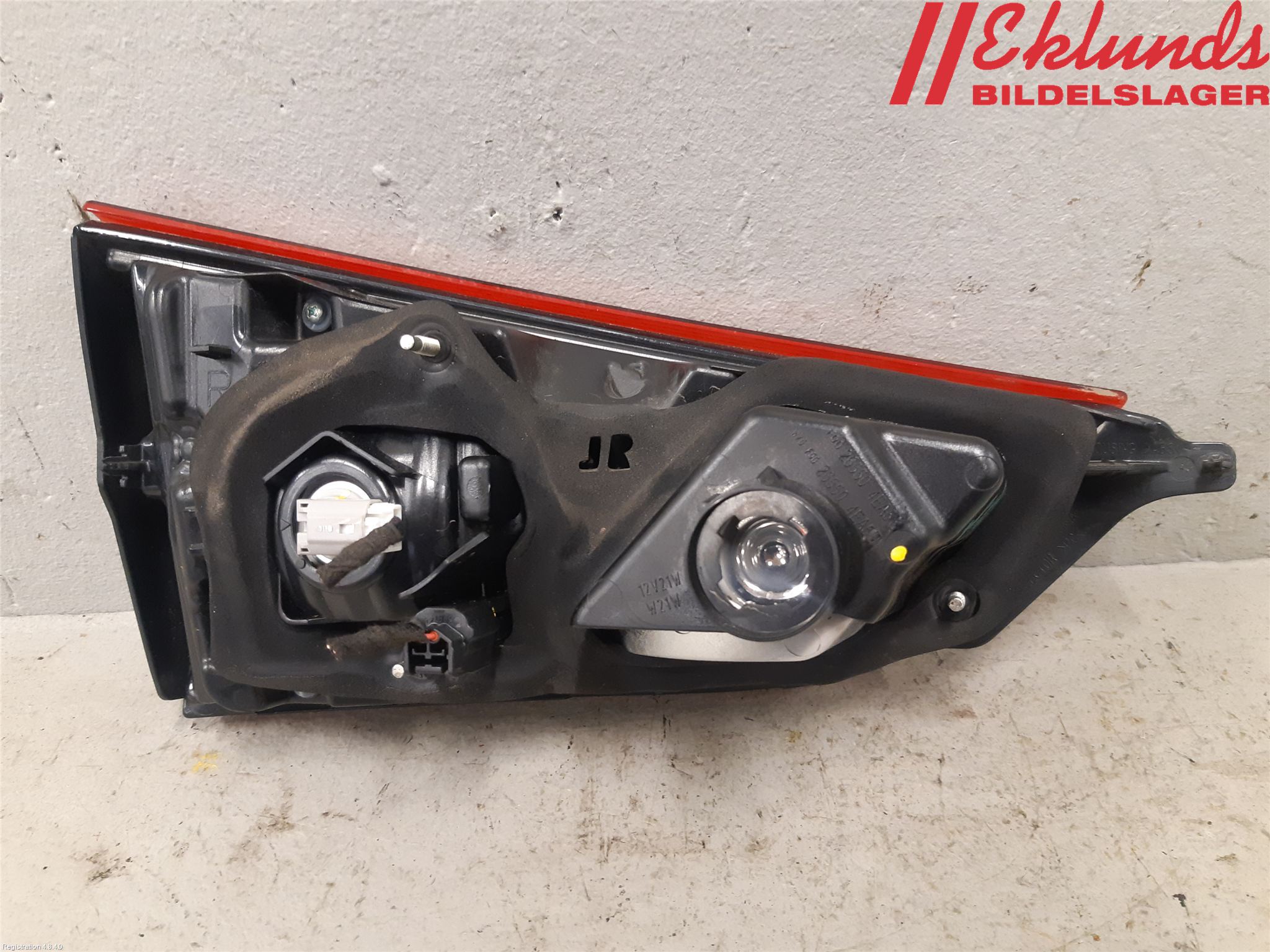 Nissan QASHQAI 14-17 Bakljus Lucka Hö