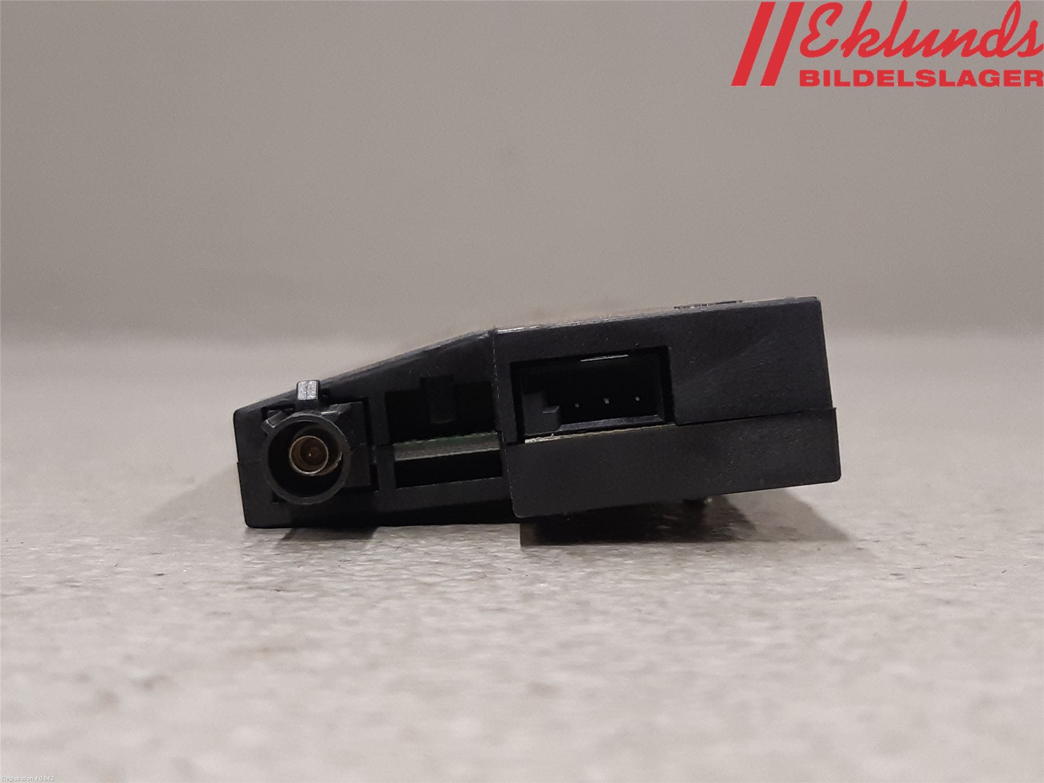 BMW 5 F10/F11/F18 09-17 Antennförstärkare