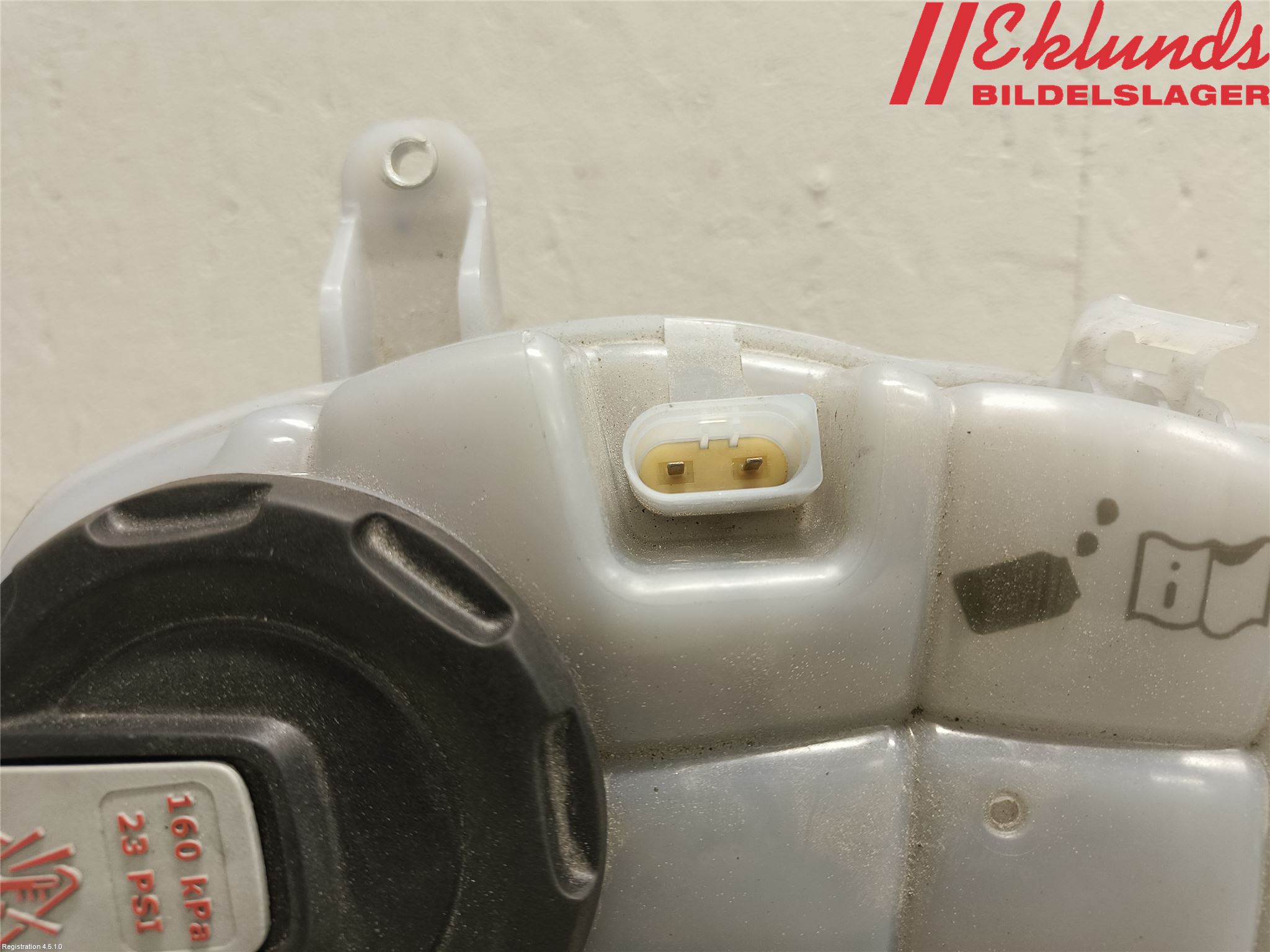 Audi A6 F2/C8 19- Expansionstank