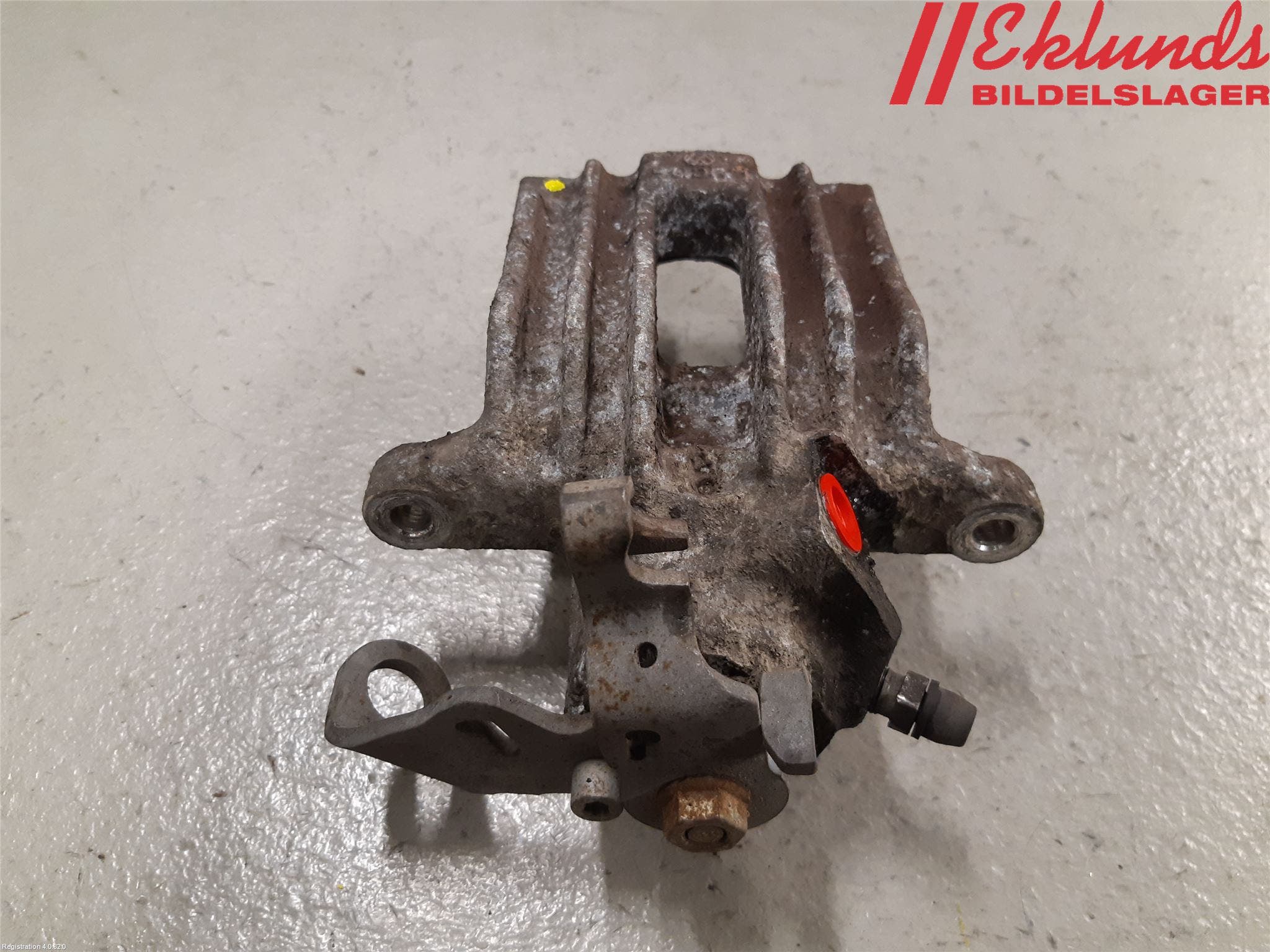 Skoda RAPID Bromsok Bak Vänster