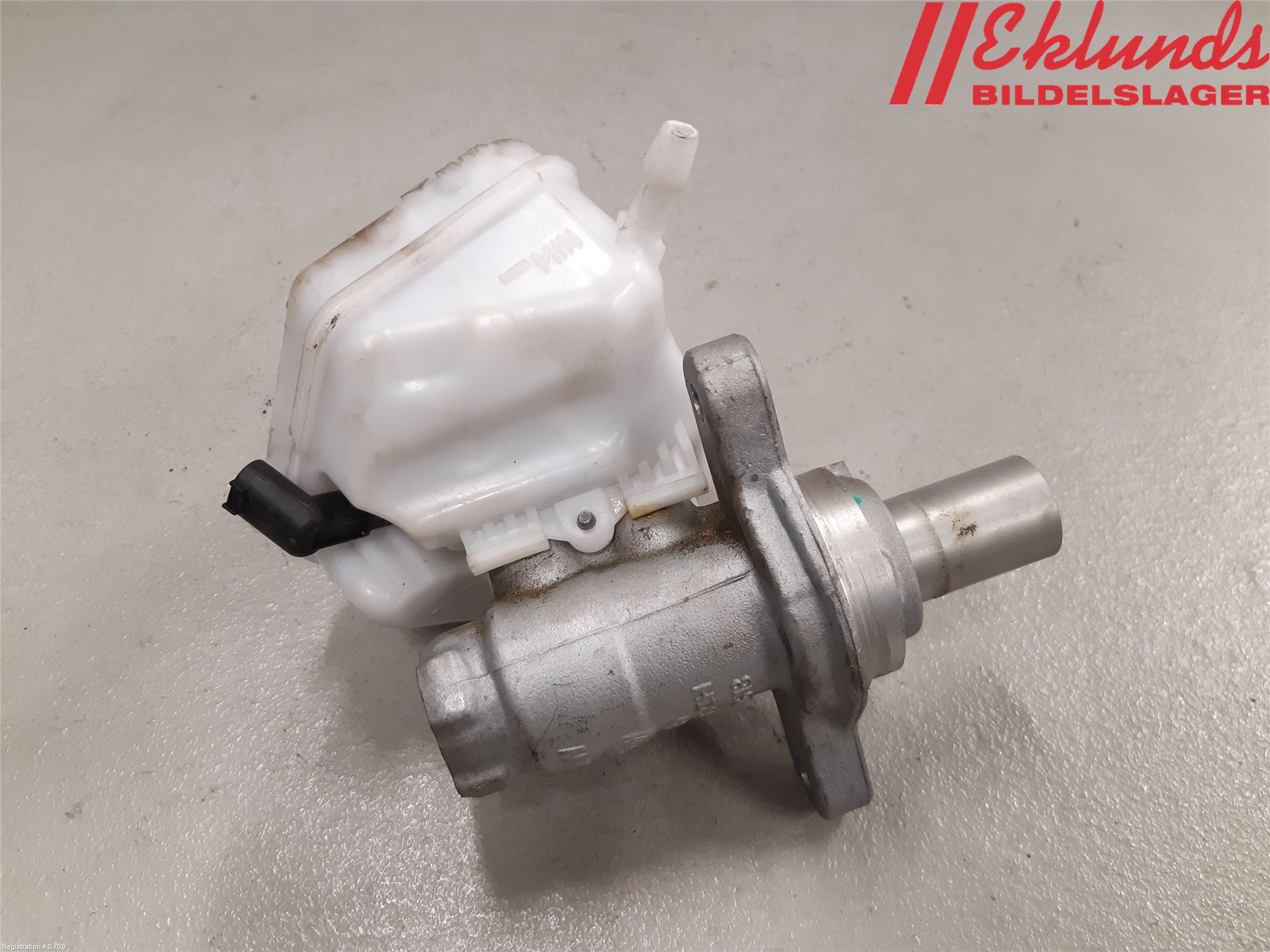 BMW 3 F30/F31/F80 12-19 Broms Huvudcylinder