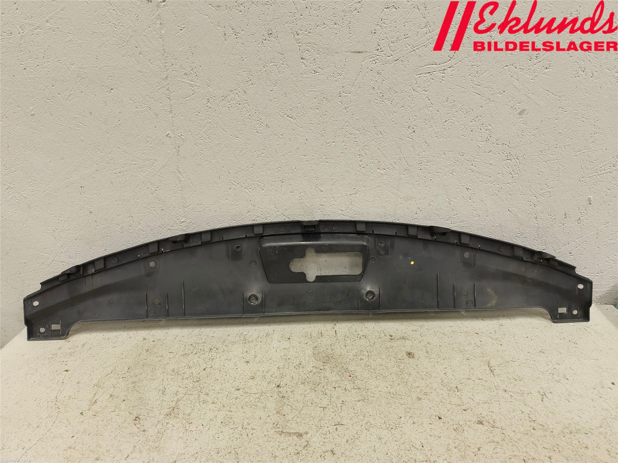 Hyundai i40 08-15 Täckplast Front