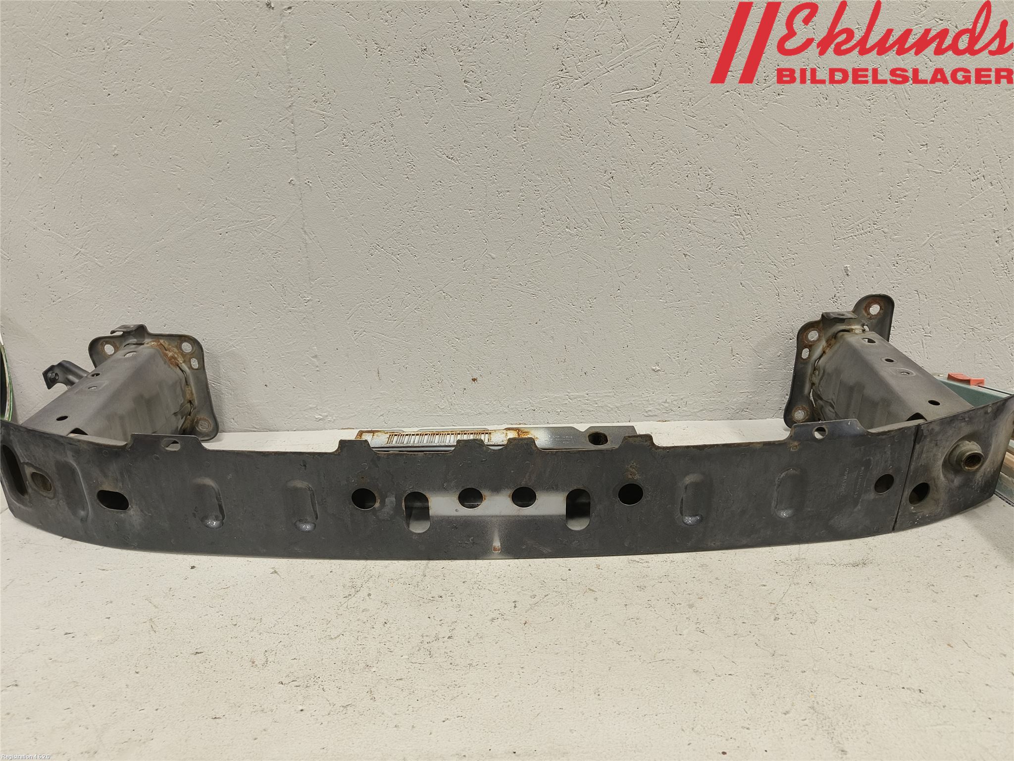 Ford FOCUS 08-11 Stötfångarbalk Fram