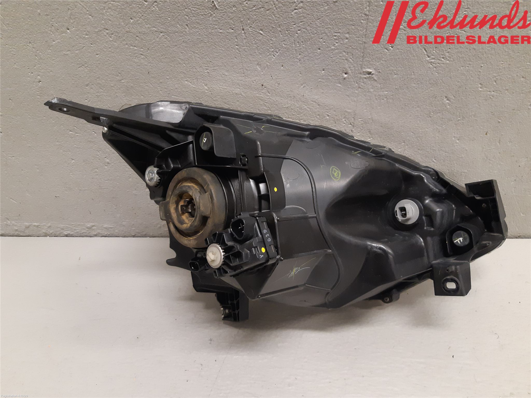Nissan MICRA 11-16 Strålkastare Vänster
