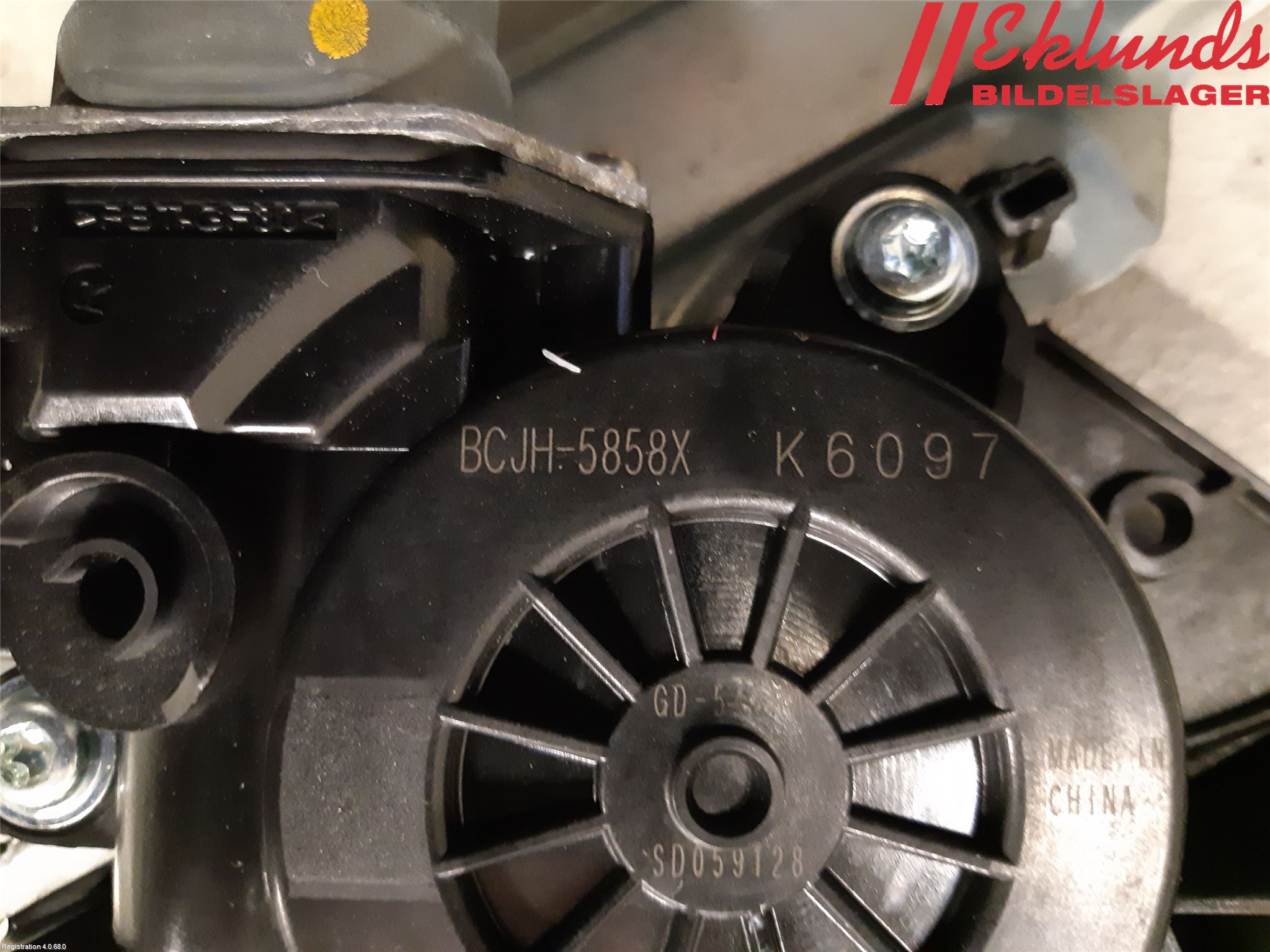 Mazda CX-30 20- Fönsterhiss El Kompl