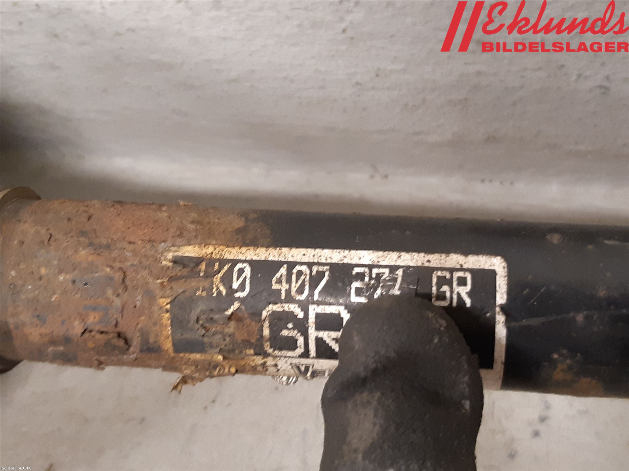 Volkswagen VW GOLF VI 09-13 Drivaxel Fram Vänster