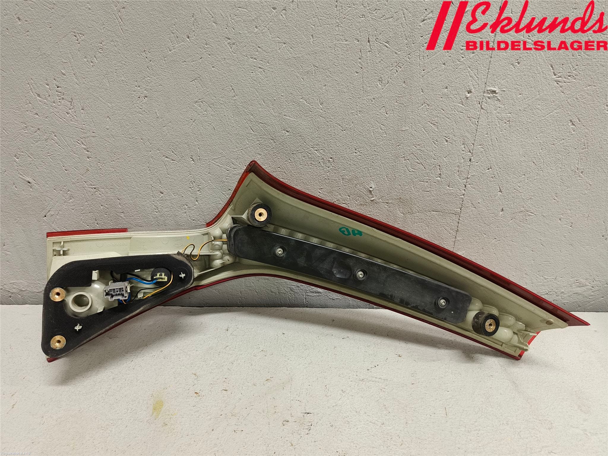 Volvo V70 08-13 Bakljus Lucka Hö