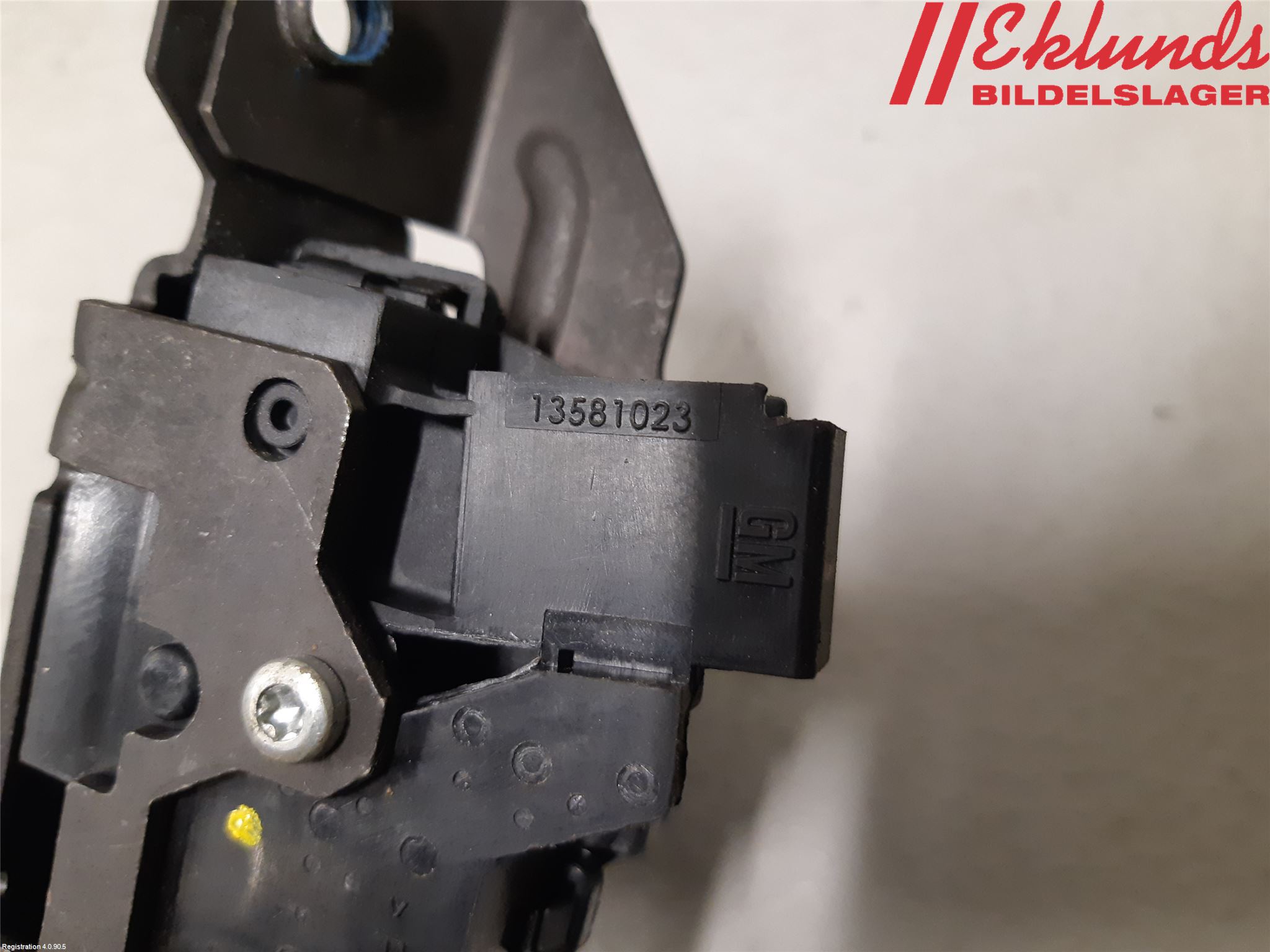 Opel AMPERA 12-16 Låskista Baklucka