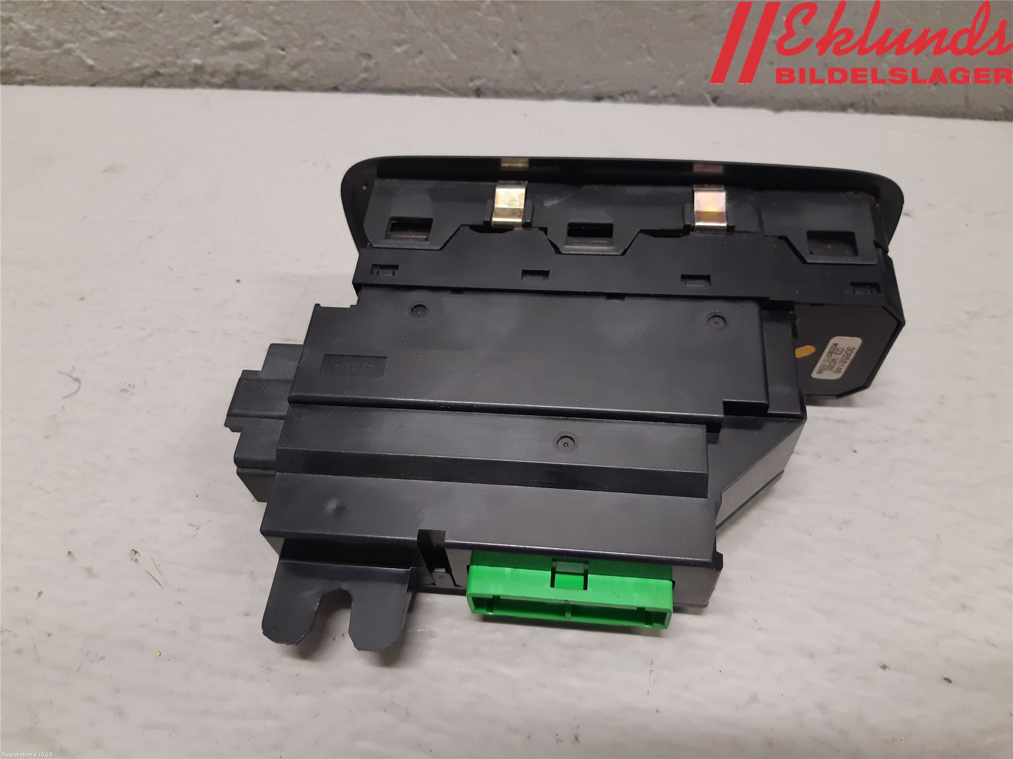 Volvo V70 00-04 Strömställare Elhiss