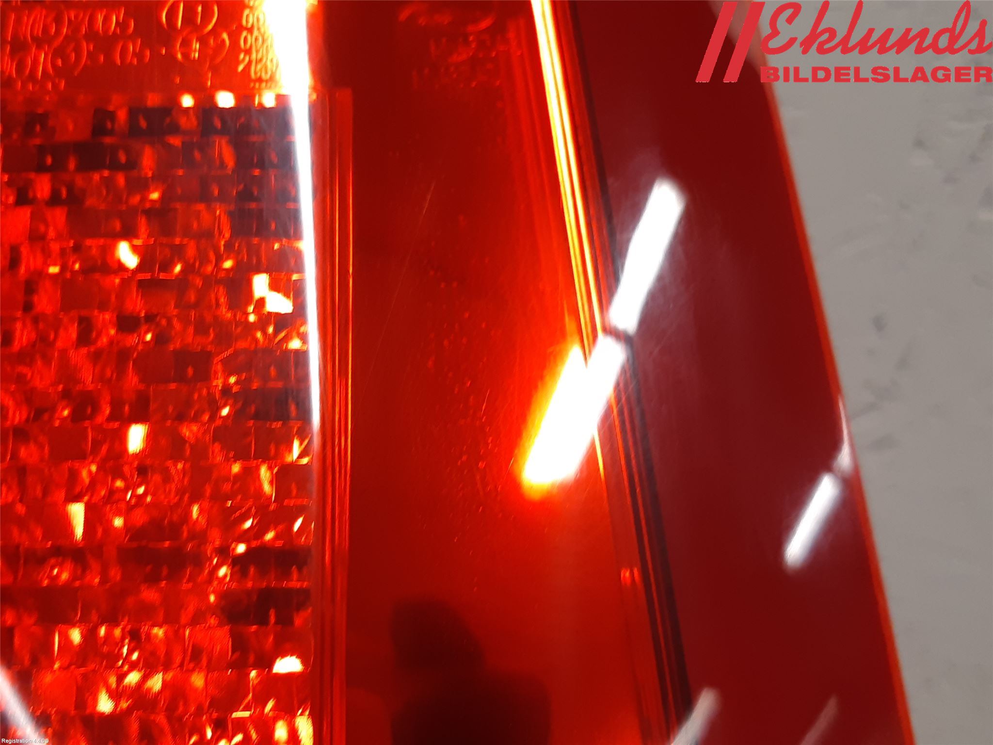 Volvo V70 08-13 Bakljus Lucka Hö