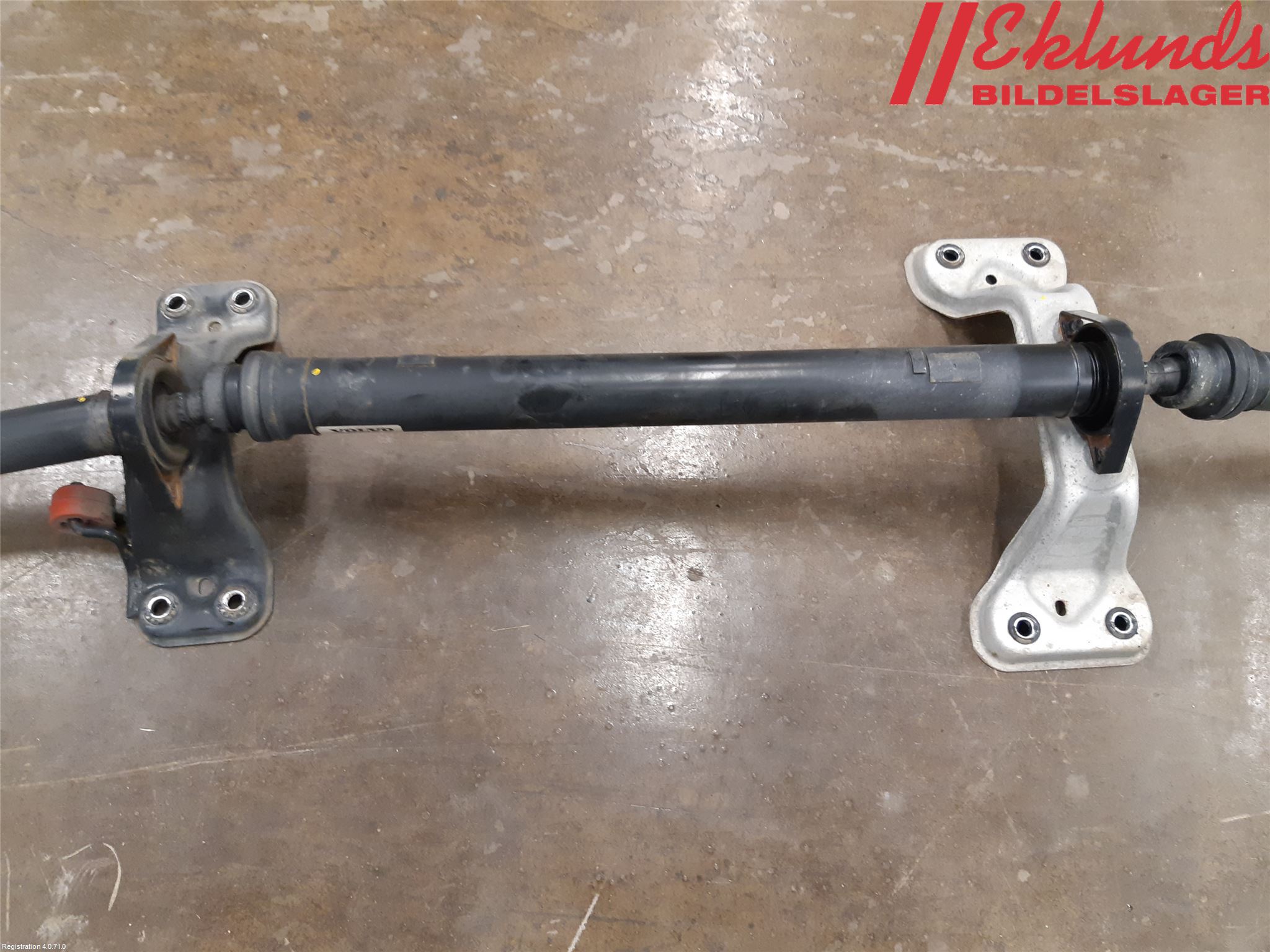 Volvo XC60 14-17 Mellanaxel Komp