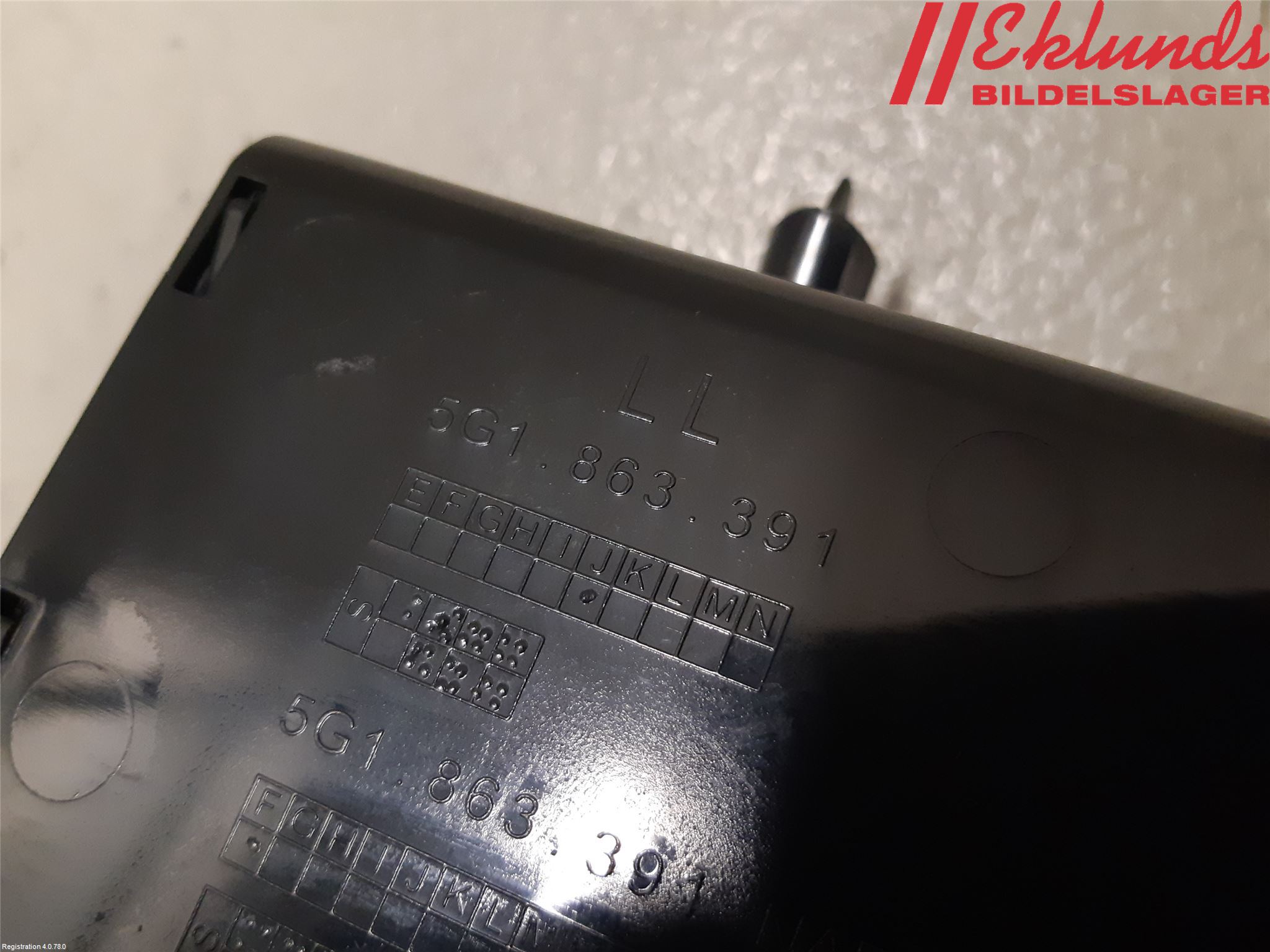 Volkswagen VW GOLF / E-GOLF VII 13-20 Inr Tunnelfack