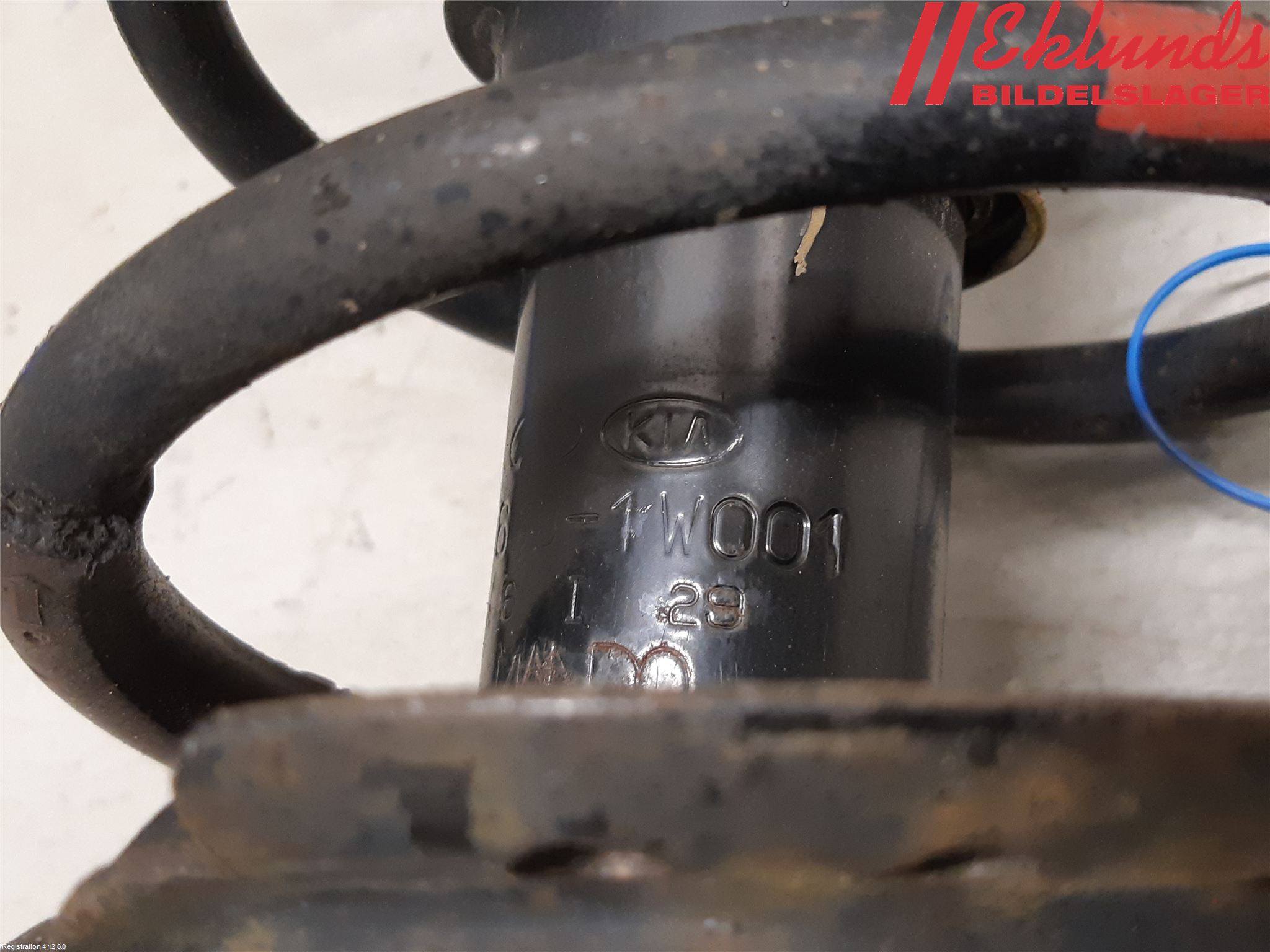 Kia RIO 12-16 Fjäderben Fram Höger