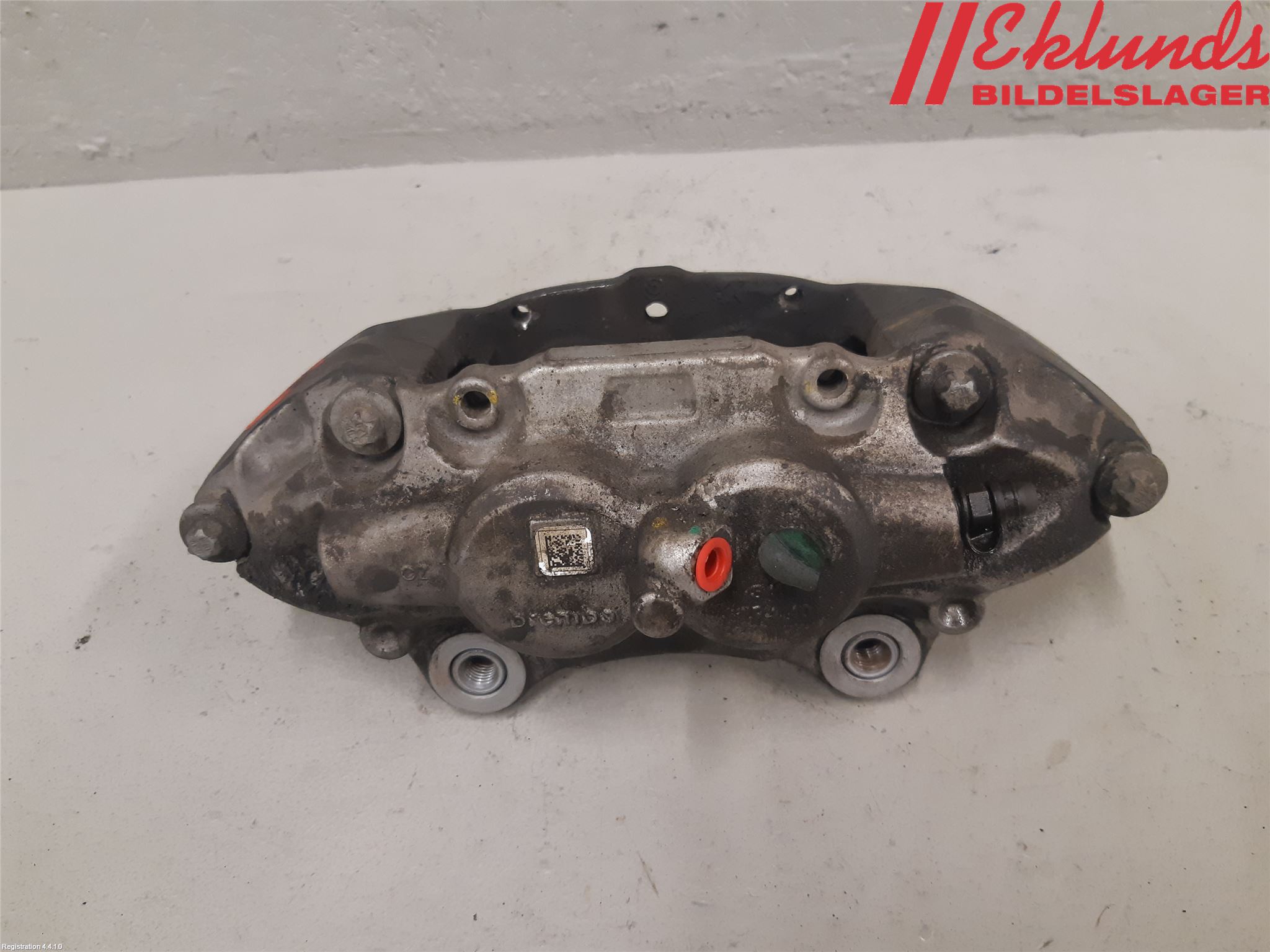 BMW 3 F30/F31/F80 12-19 Bromsok Fram Vänster