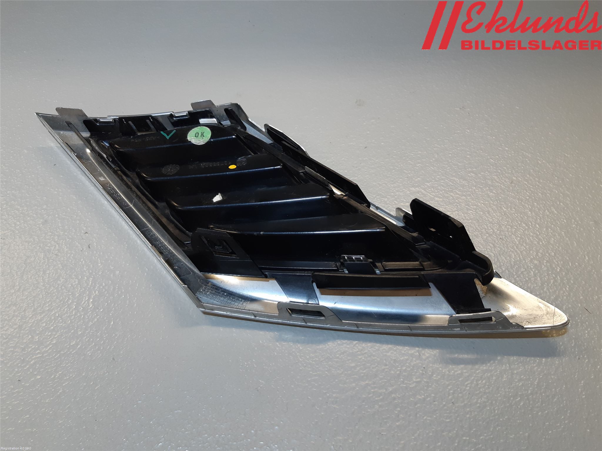 Saab 9-3 VER2/VER3 08-15 Grilldel Vänster