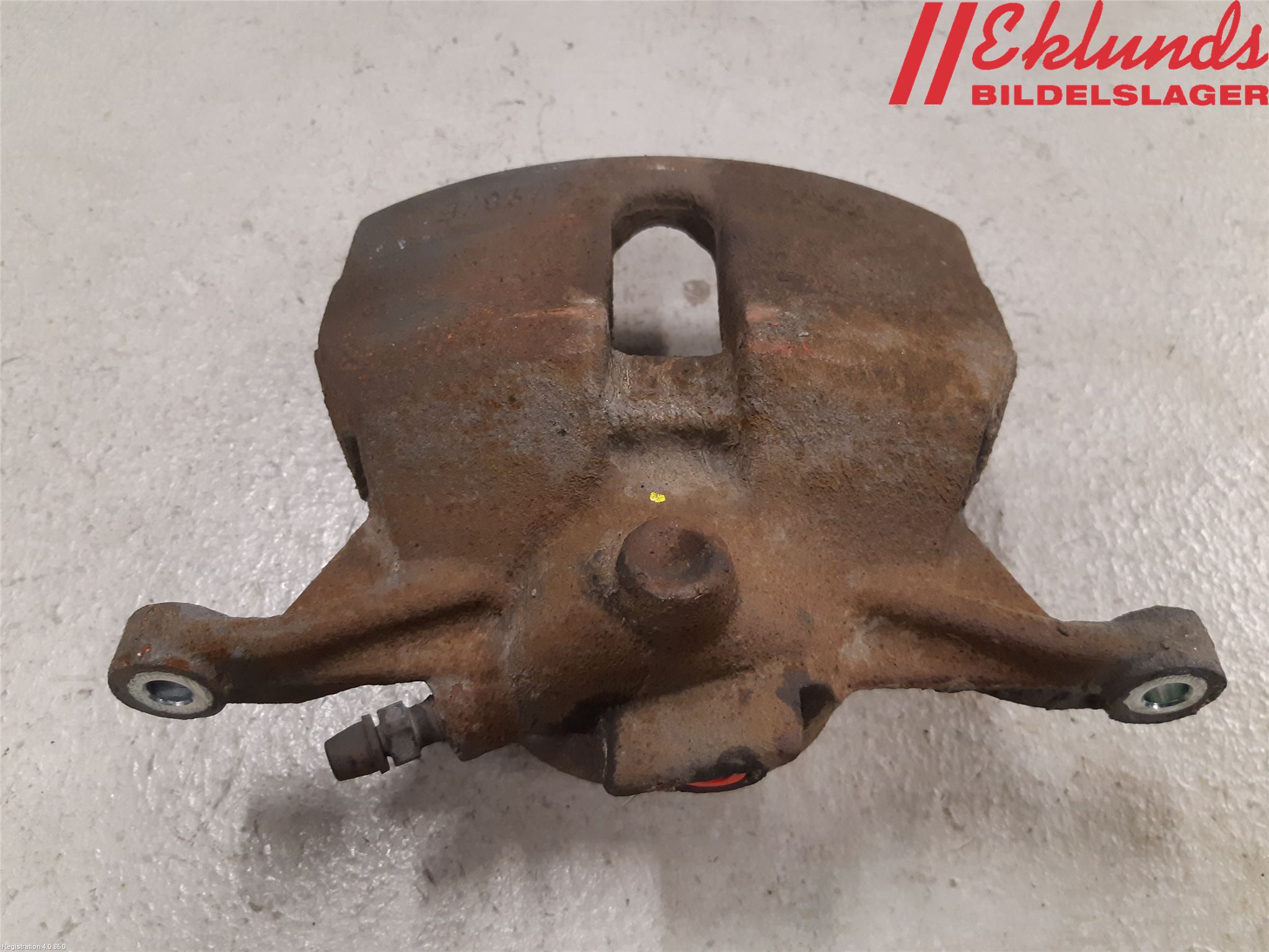Volkswagen VW PASSAT 15-19 Bromsok Fram Vänster