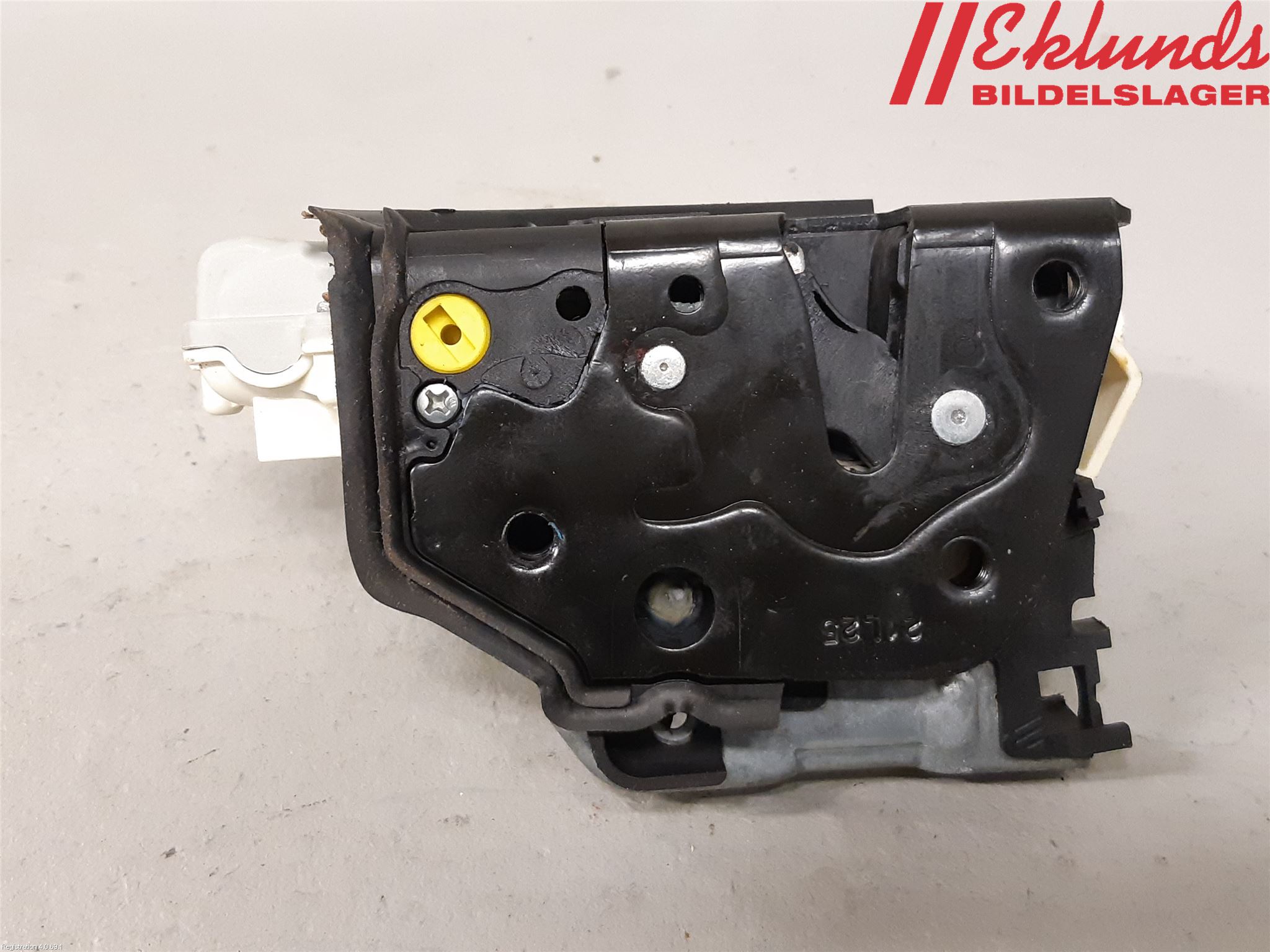 Audi A6/S6 4G 11-18 Låskista-Dörrlås