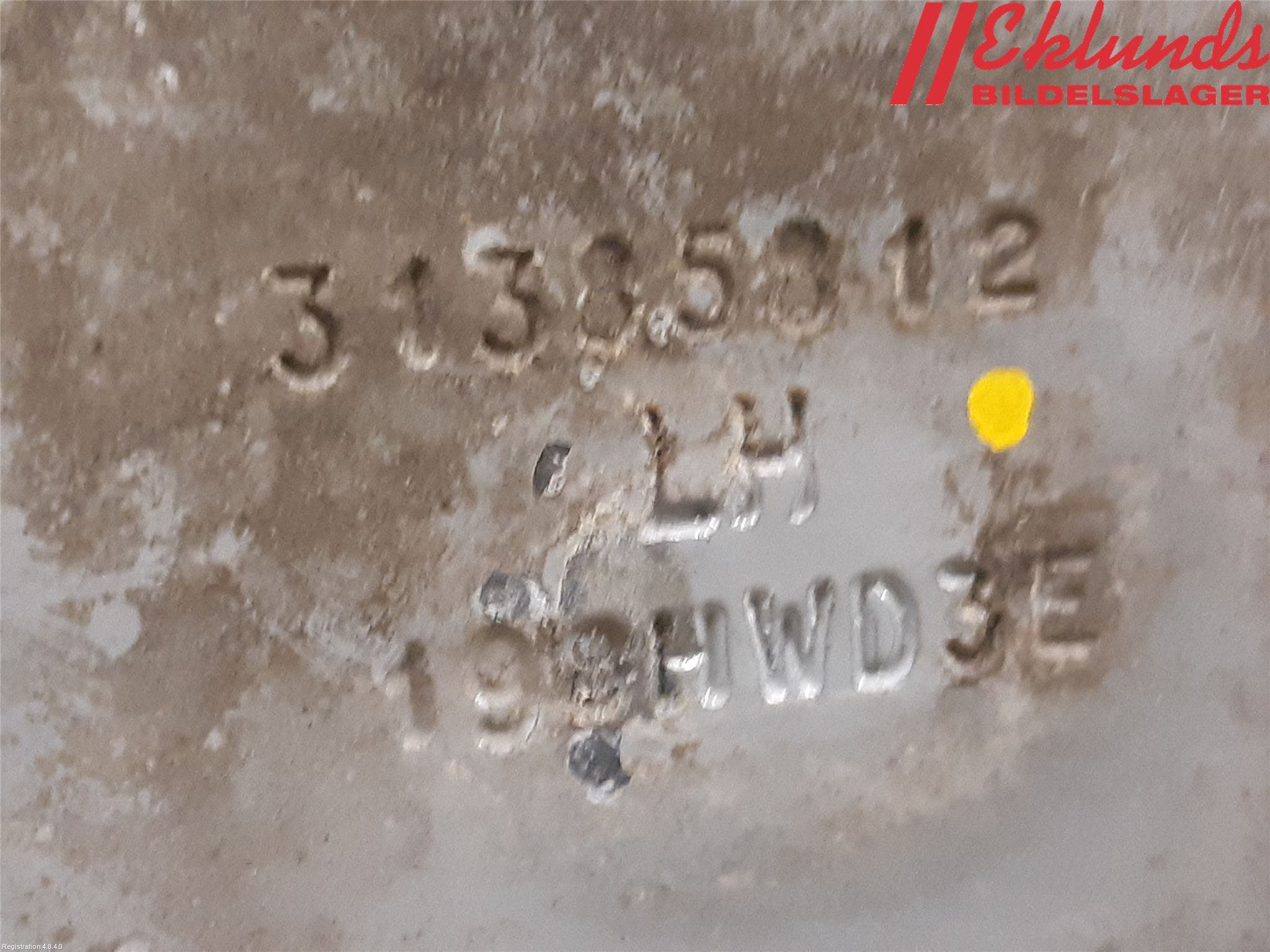 Volvo V60 14-18 Huvgångjärn