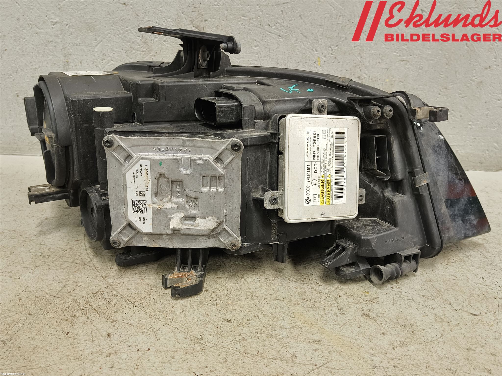 Audi A4 ALLROAD 09-16 Strålkastare Vänster