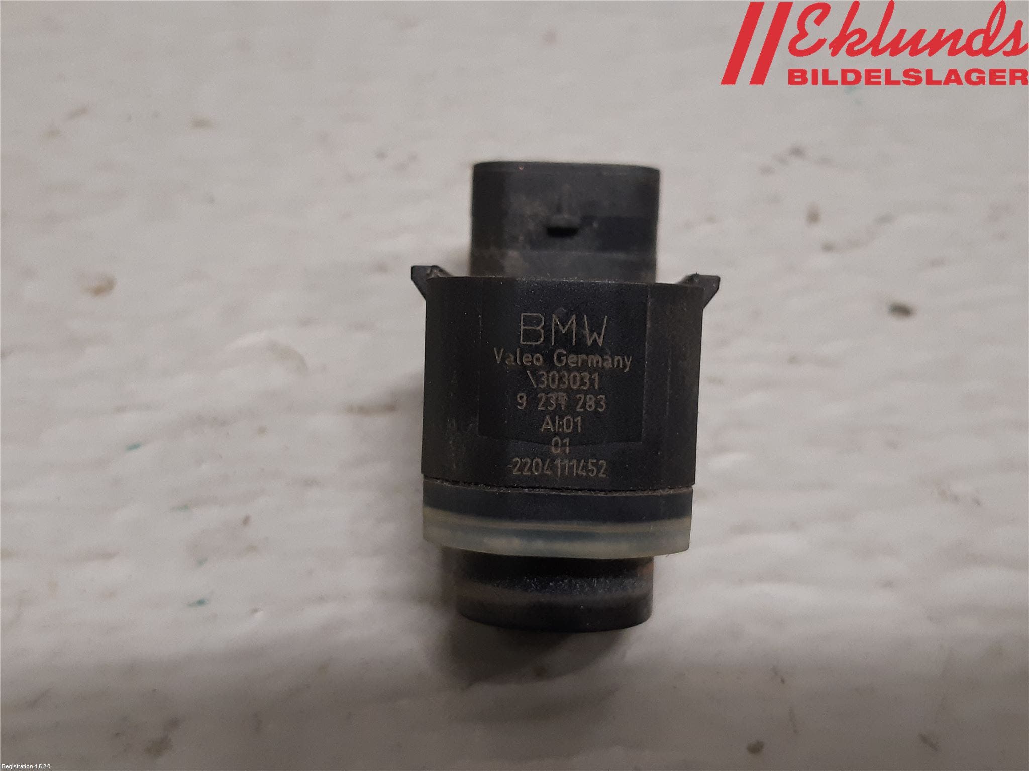 BMW 5 F10/F11/F18 09-17 Parkeringshjälp Frontsensor