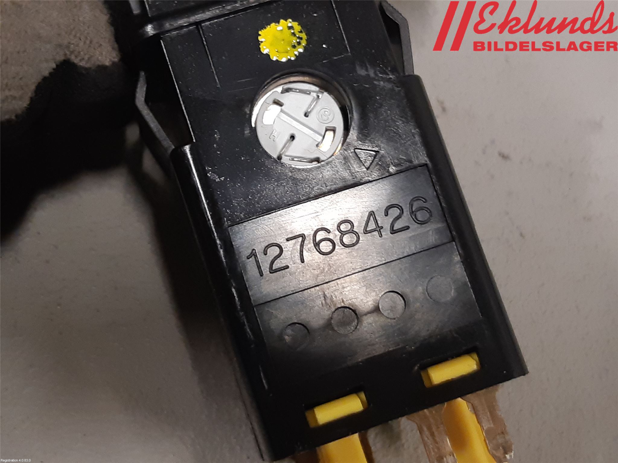 Saab 9-5     06-10 Strömställare Spegel