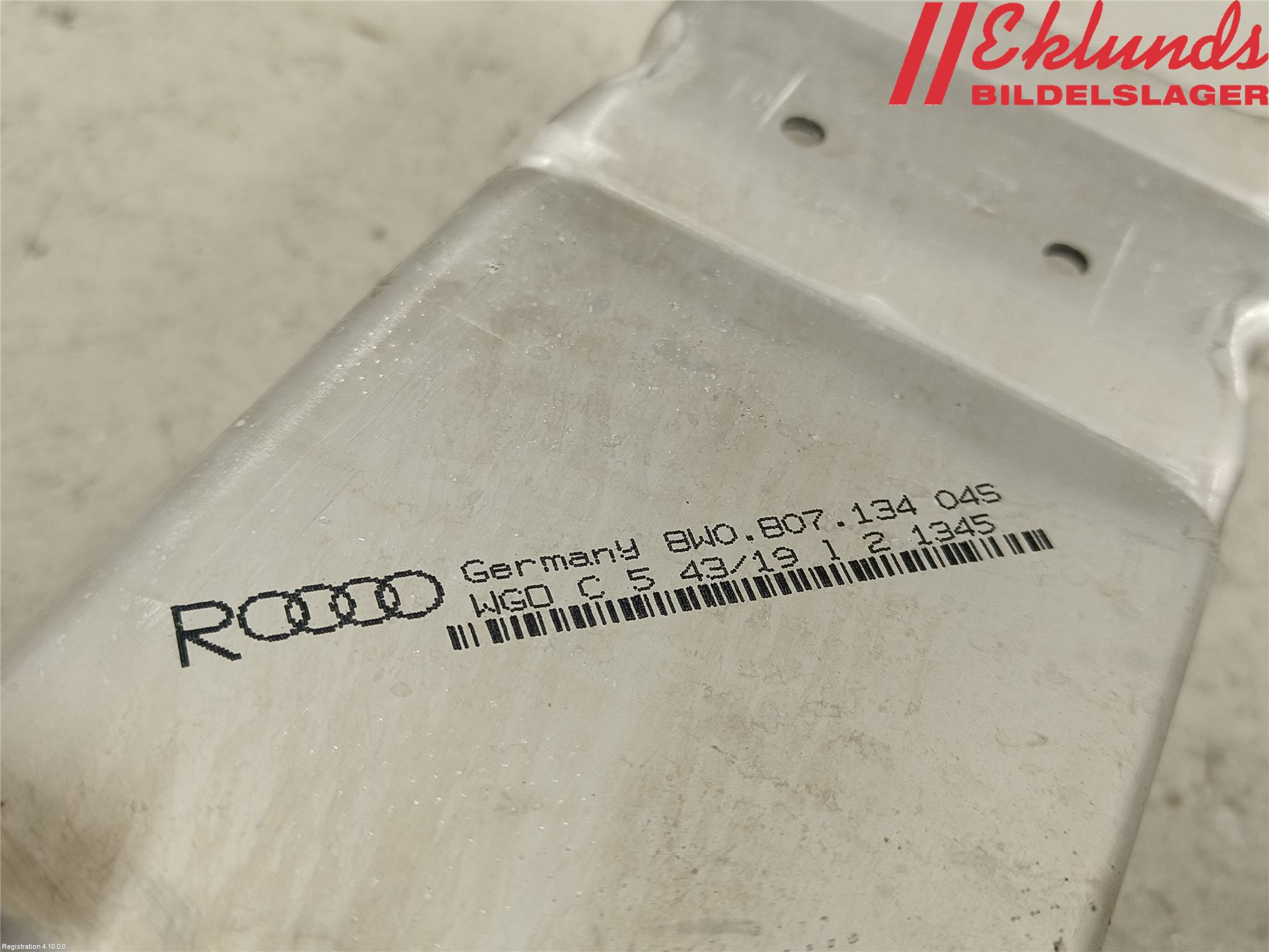 Audi A4/S4 B9 20- Stötfångarbärjärn Fram