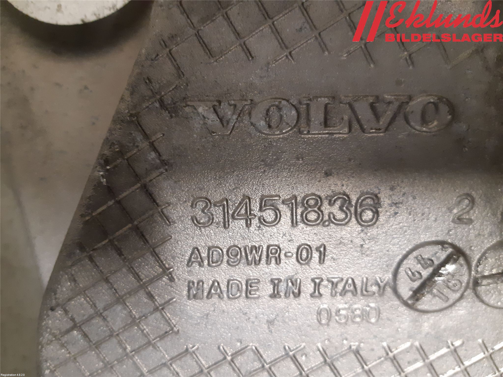 Volvo XC90/RECHARGE 16- Bärarm Bak Höger