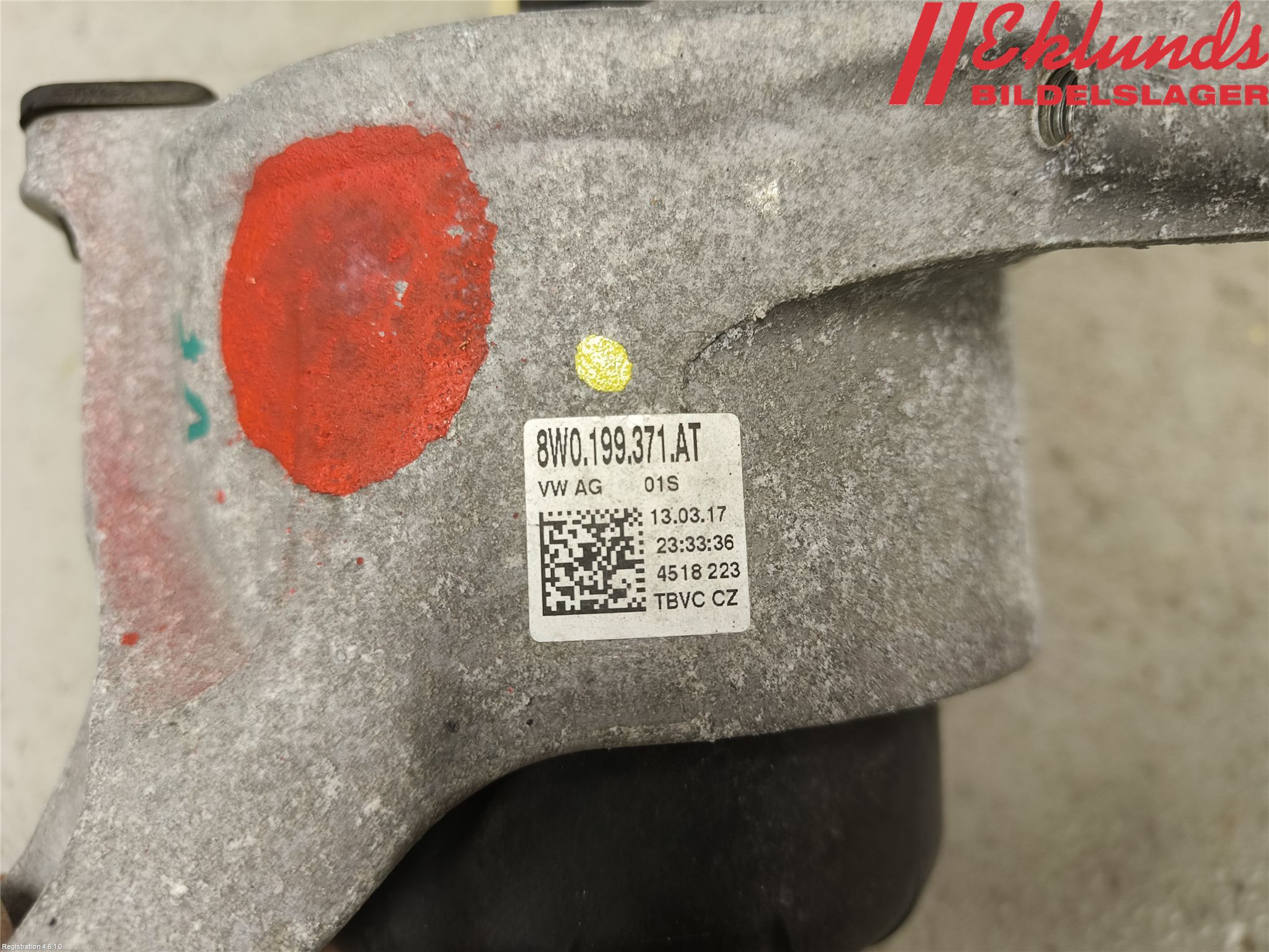 Audi A5 17- Motorfäste