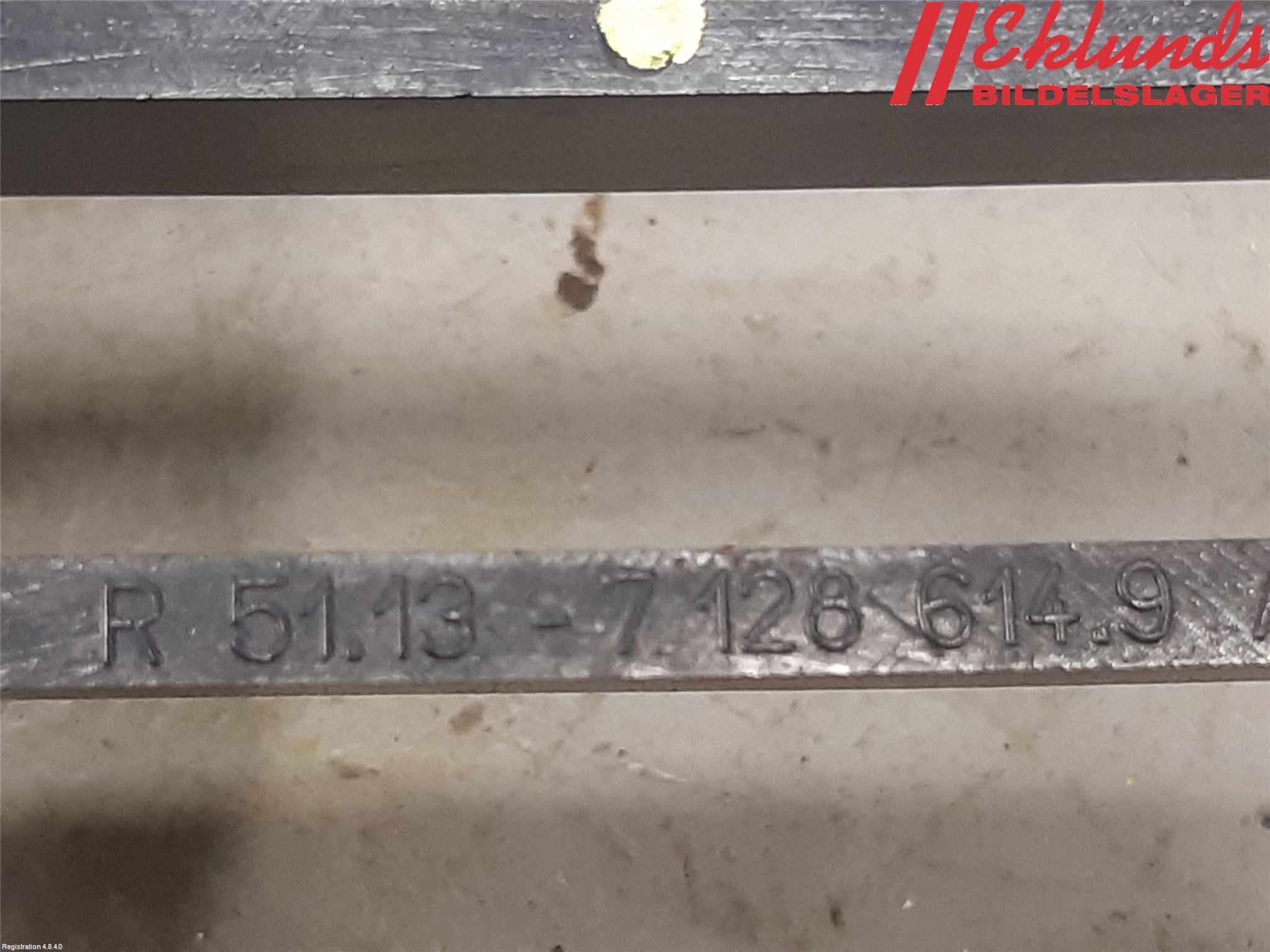 BMW 1 E87/81 5D/3D 03-11 Grilldel Höger