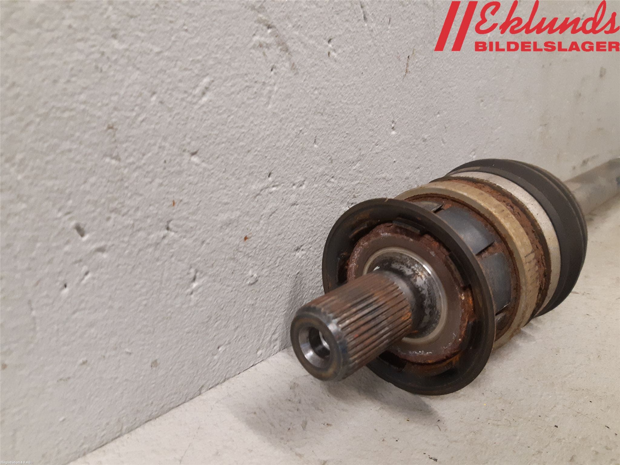 Volvo V70 14-16 Drivaxel Bak Vä-Hö