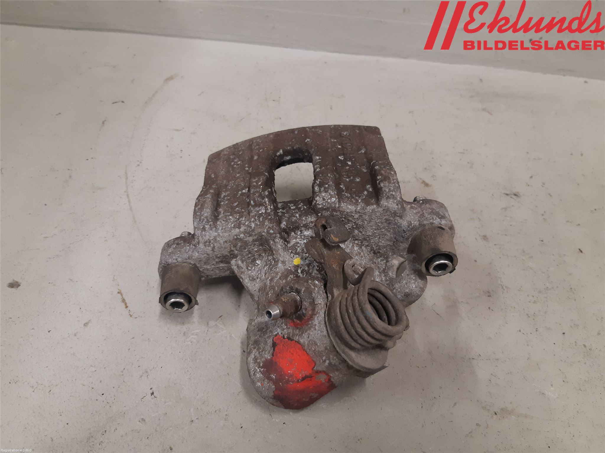 Volvo V40 12-19 Bromsok Bak Vänster