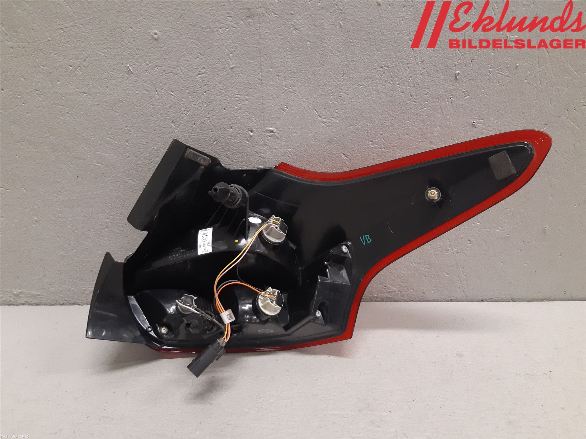 Ford FOCUS 15-18 Bakljus Vänster