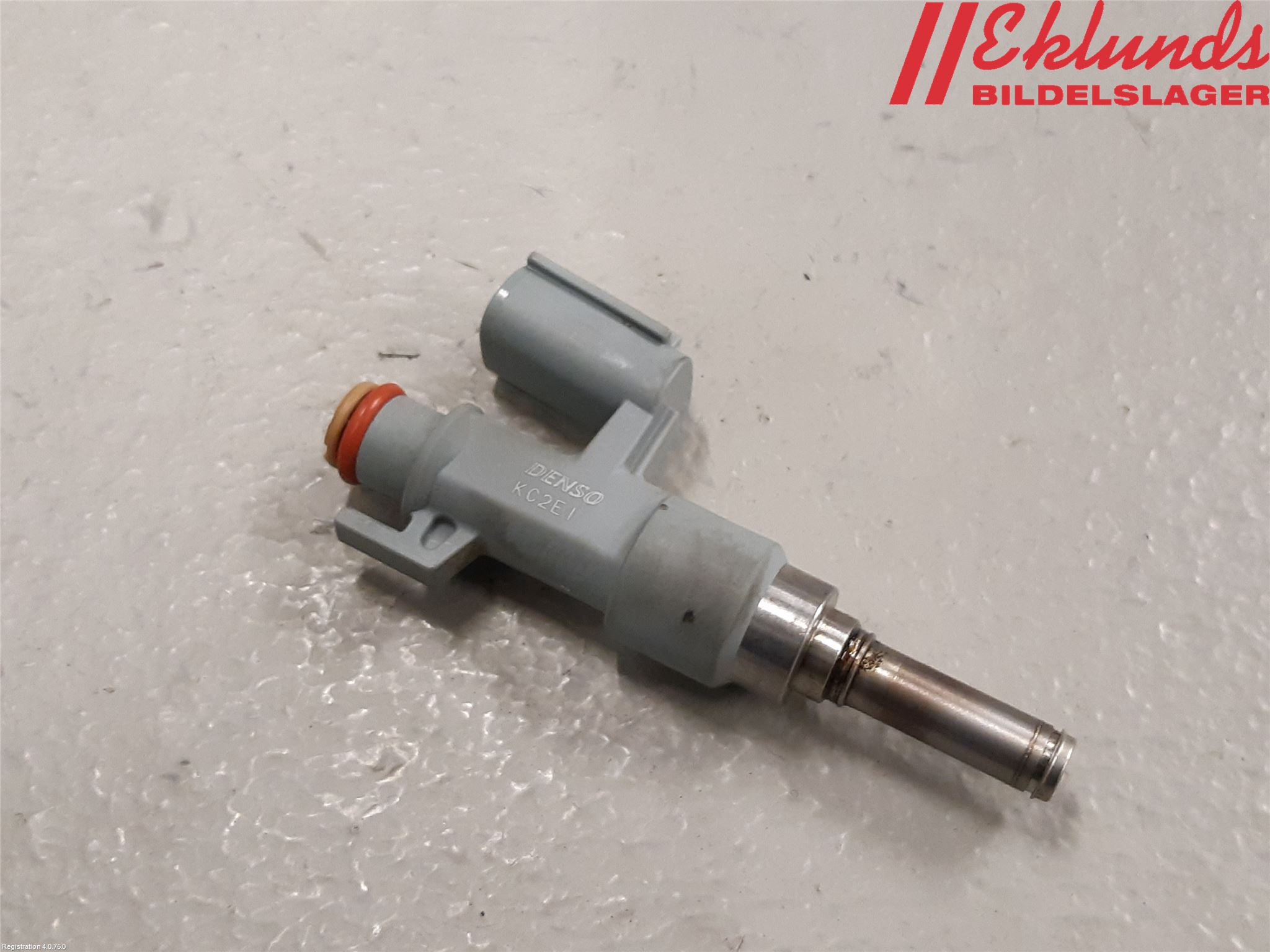 Toyota RAV4 19- Injspridare