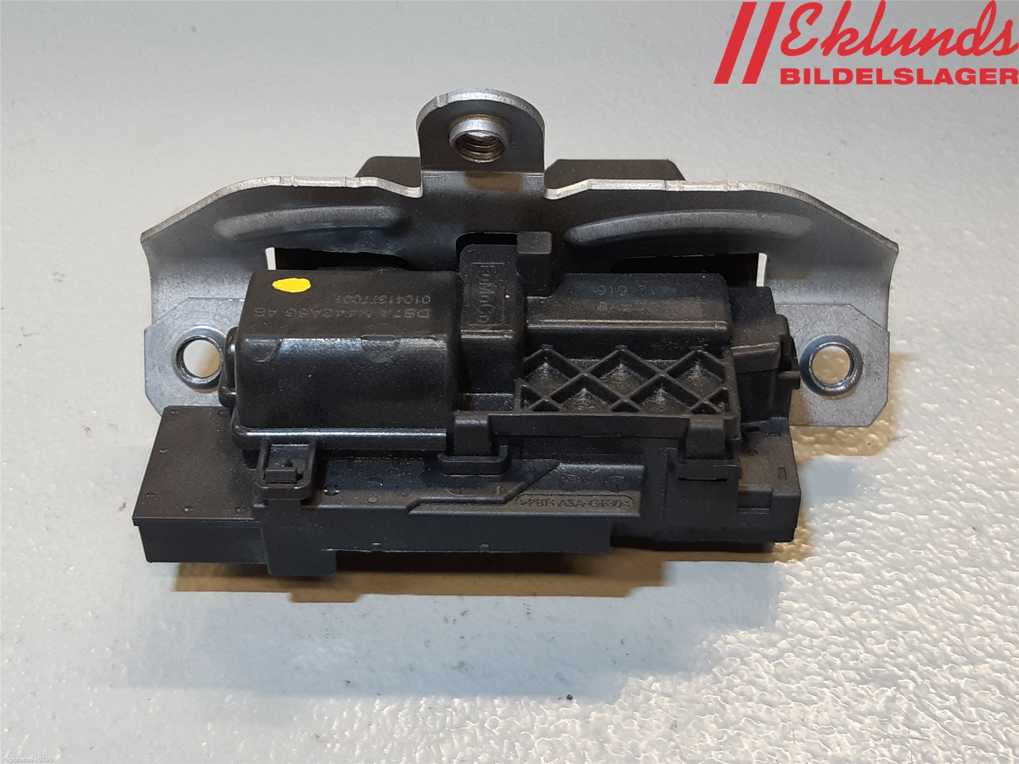 Ford MONDEO 15-22 Låskista Baklucka