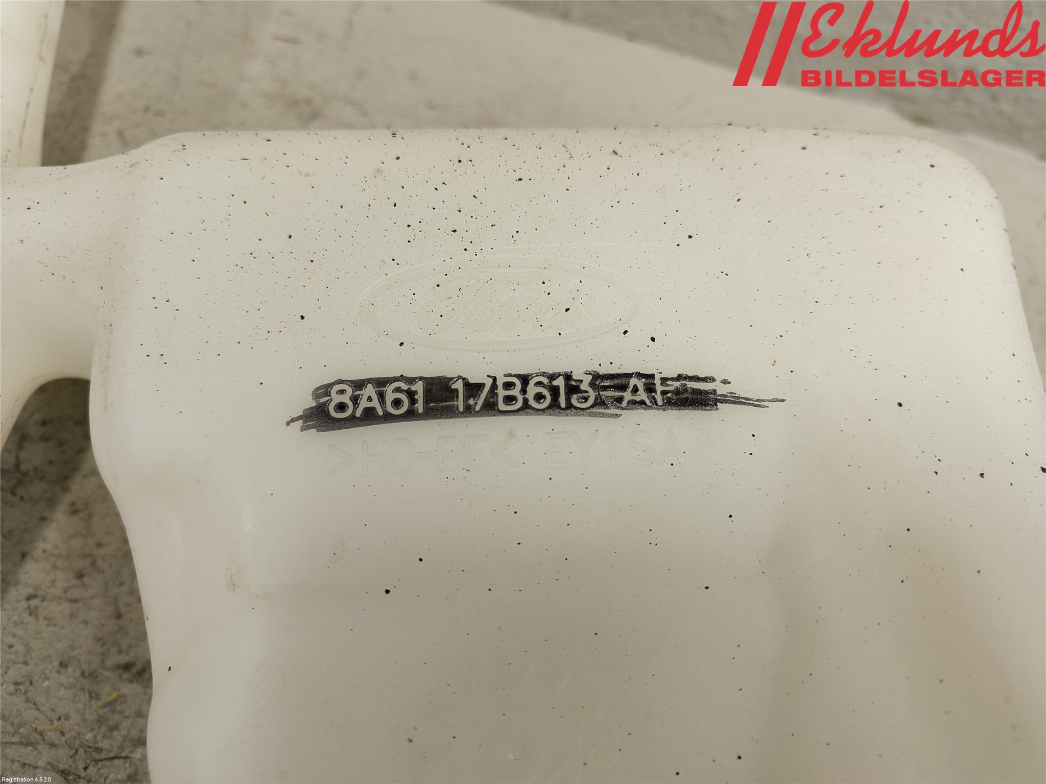 Ford FIESTA 13-17 Spolartank Vindruta