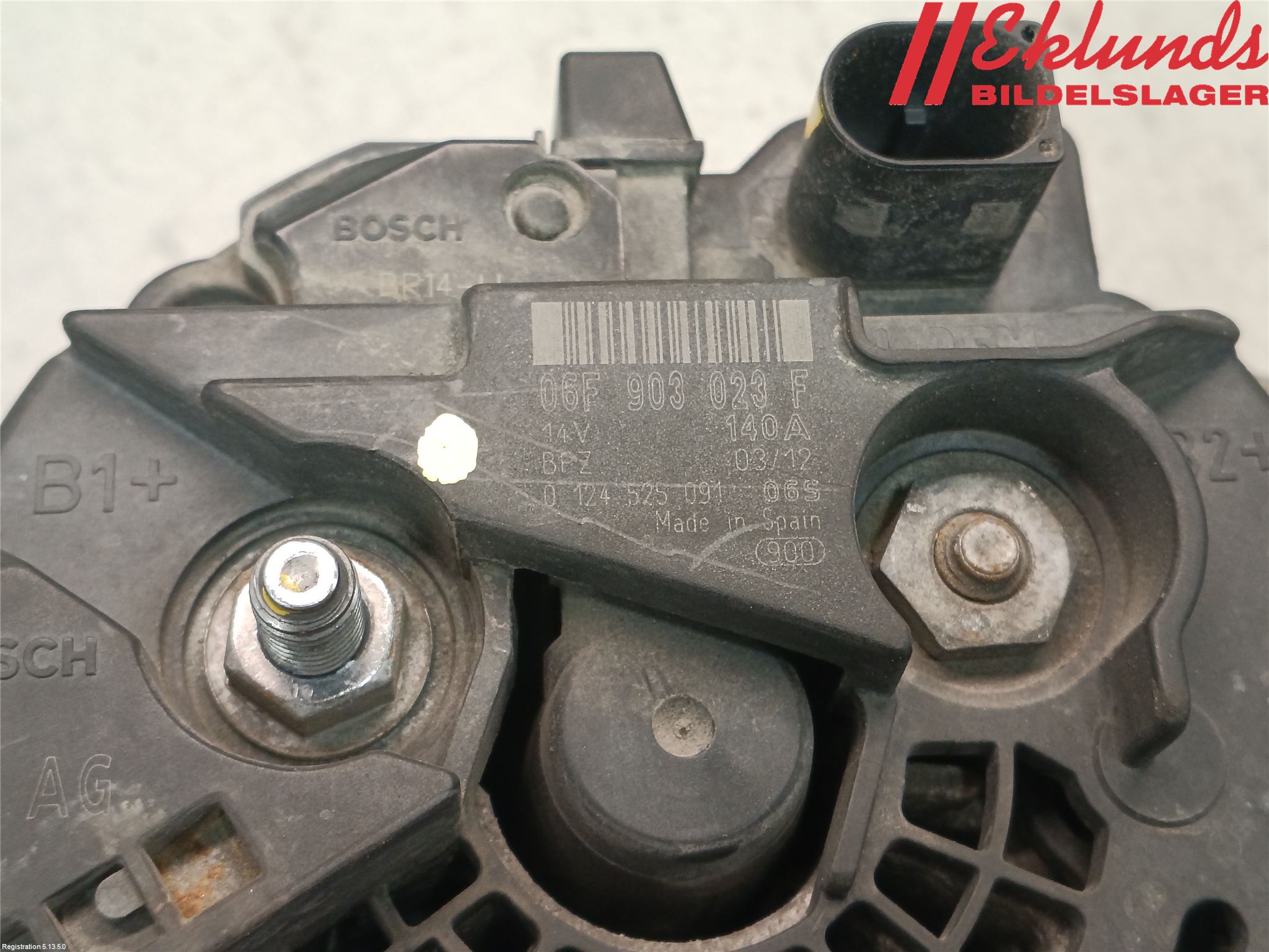 Volkswagen VW CADDY 11-15 Generator