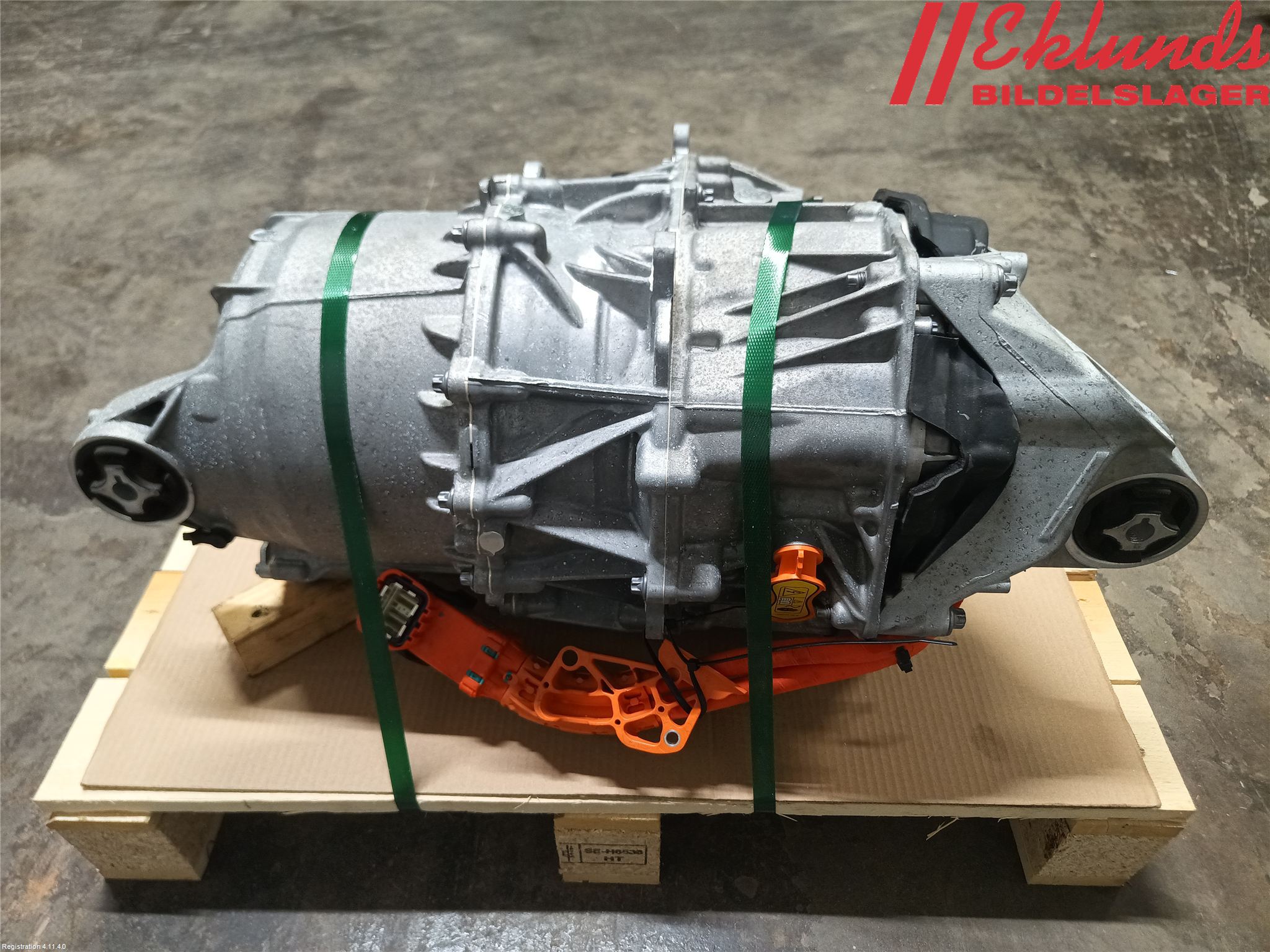 Tesla MODEL Y 21- Motor Elektrisk Bak