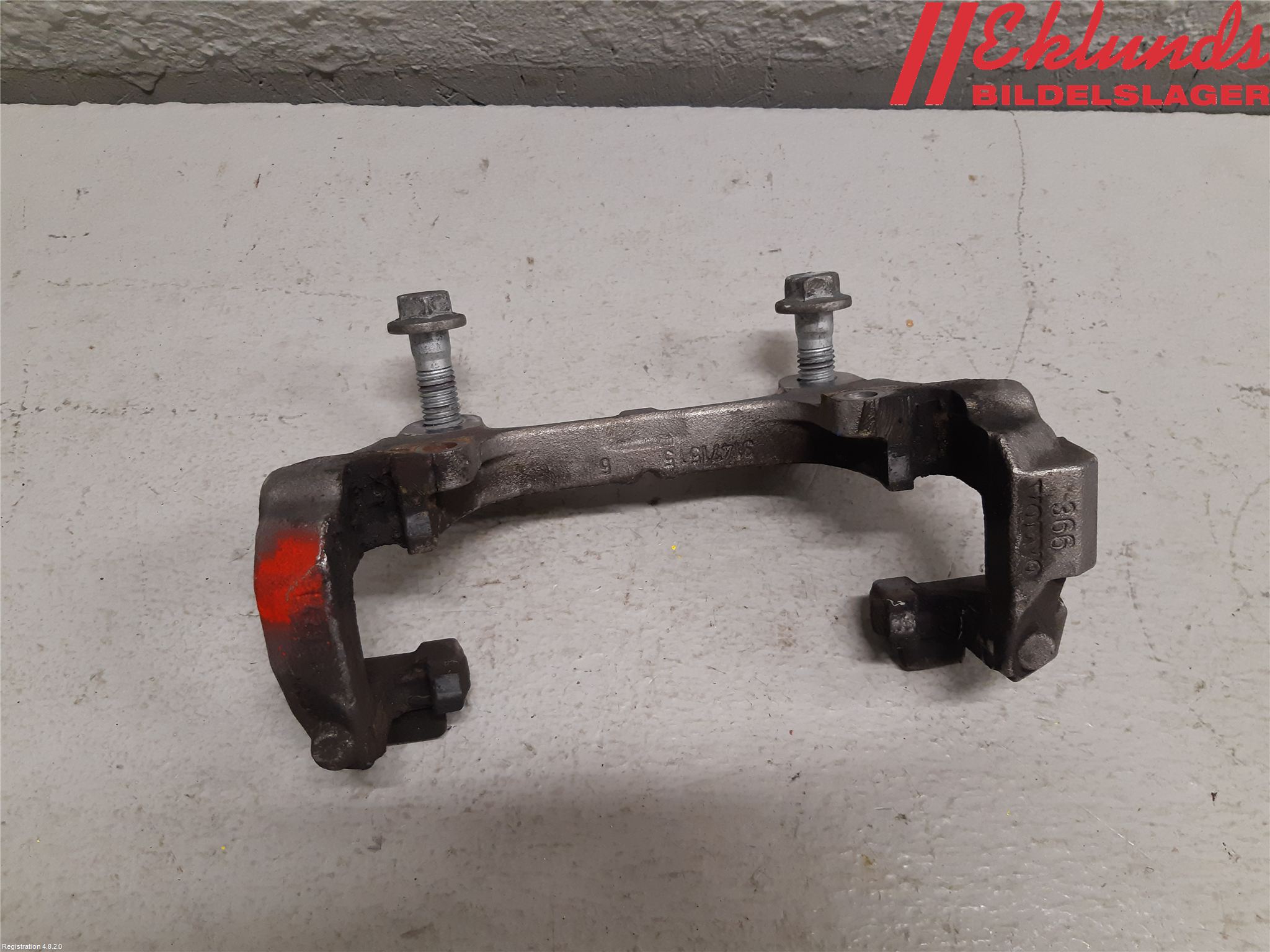 Volvo XC90/RECHARGE 16- Bromsokshållare