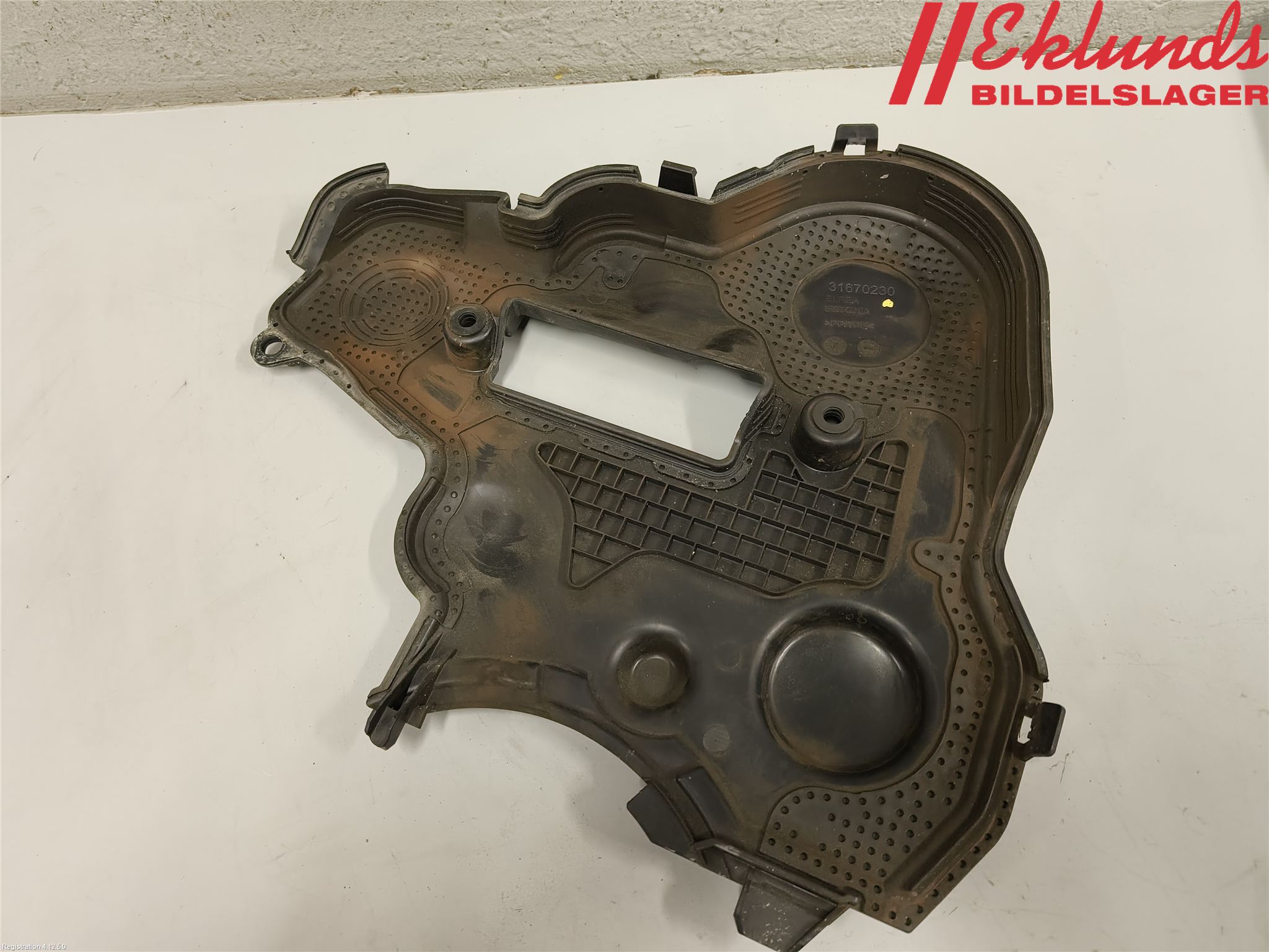 Volvo V40 12-19 Kamrem-Transmissionskåpa