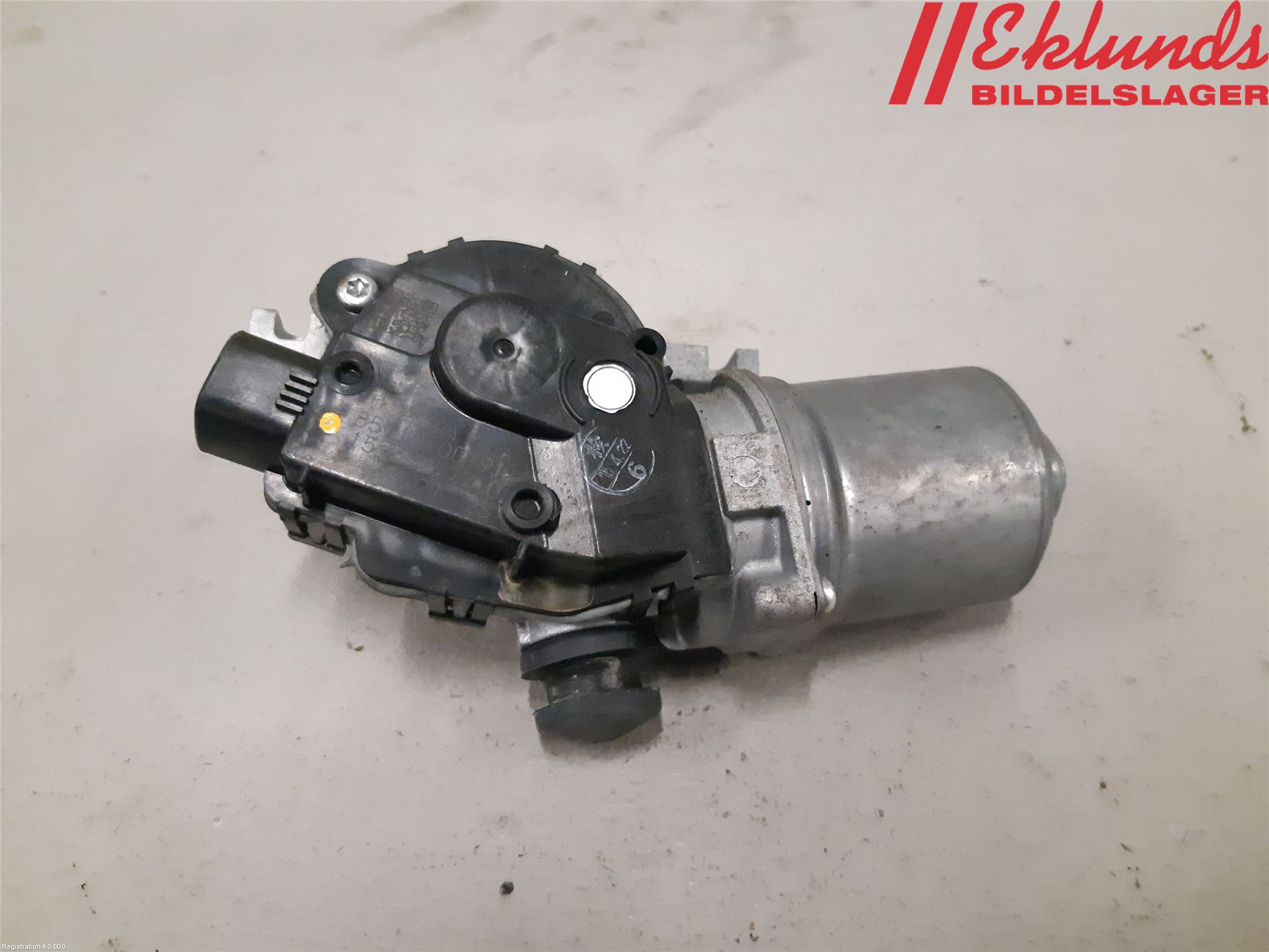 Toyota YARIS XP130 15-20 Torkarmotor Vindruta