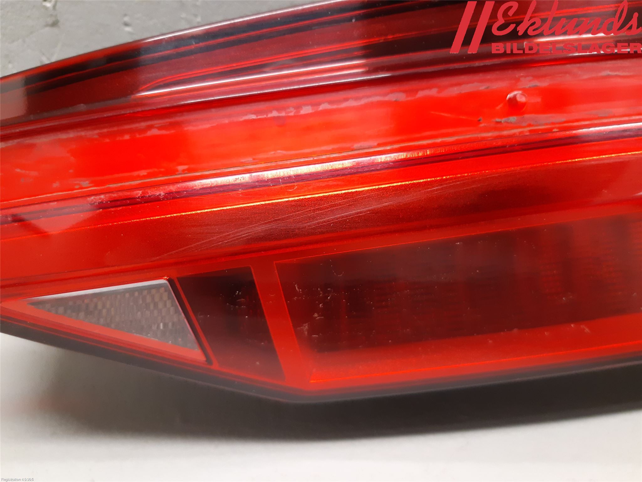 Audi A6 F2/C8 19- Bakljus Lucka Hö