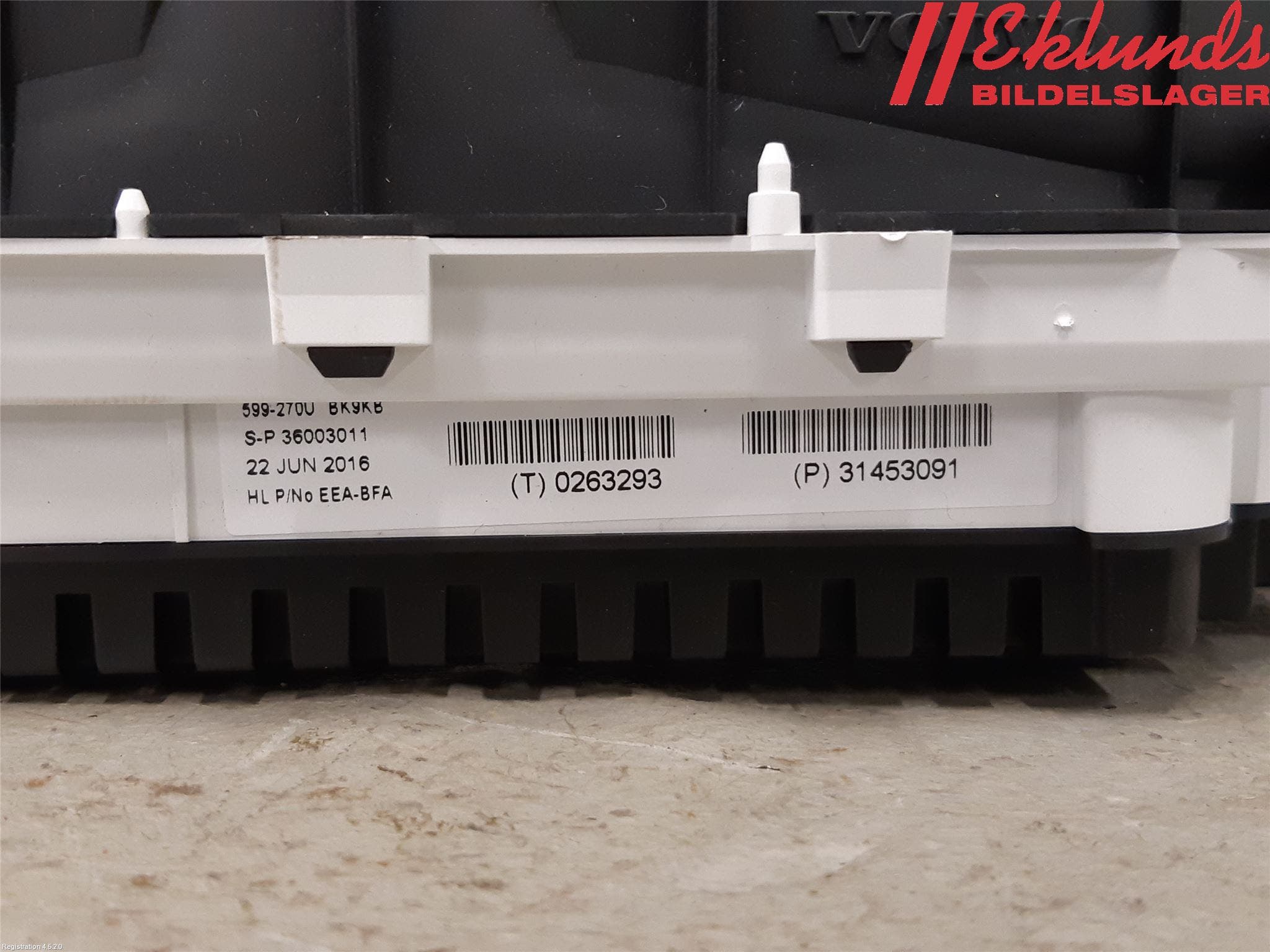 Volvo XC60 14-17 Instrument Komb