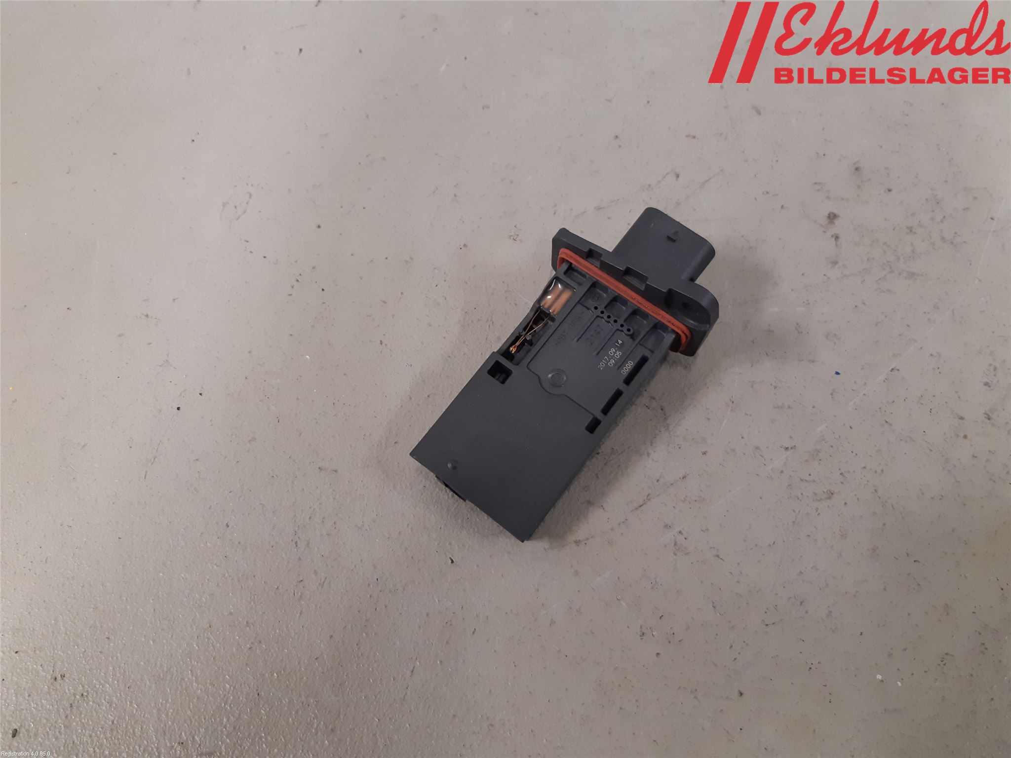 BMW X1 F48 15-22 Injluftmassamätare