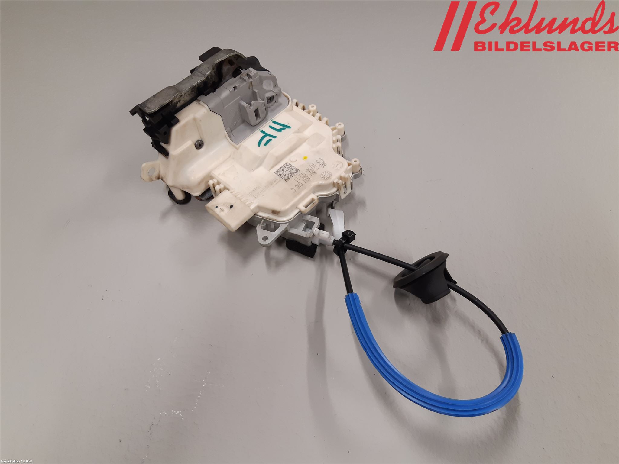 Audi A4 12-15 Låskista-Dörrlås