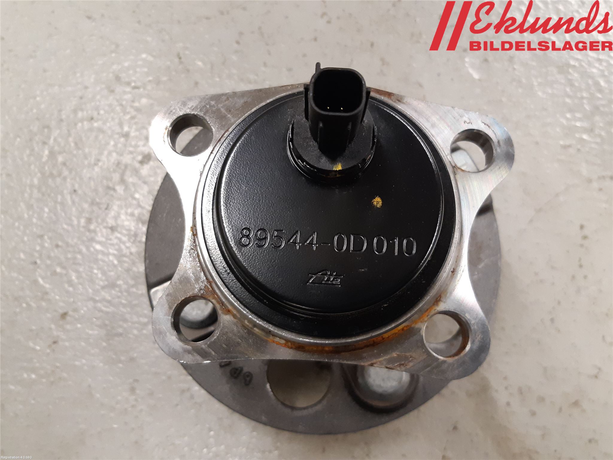 Toyota YARIS XP130 15-20 Nav Bak