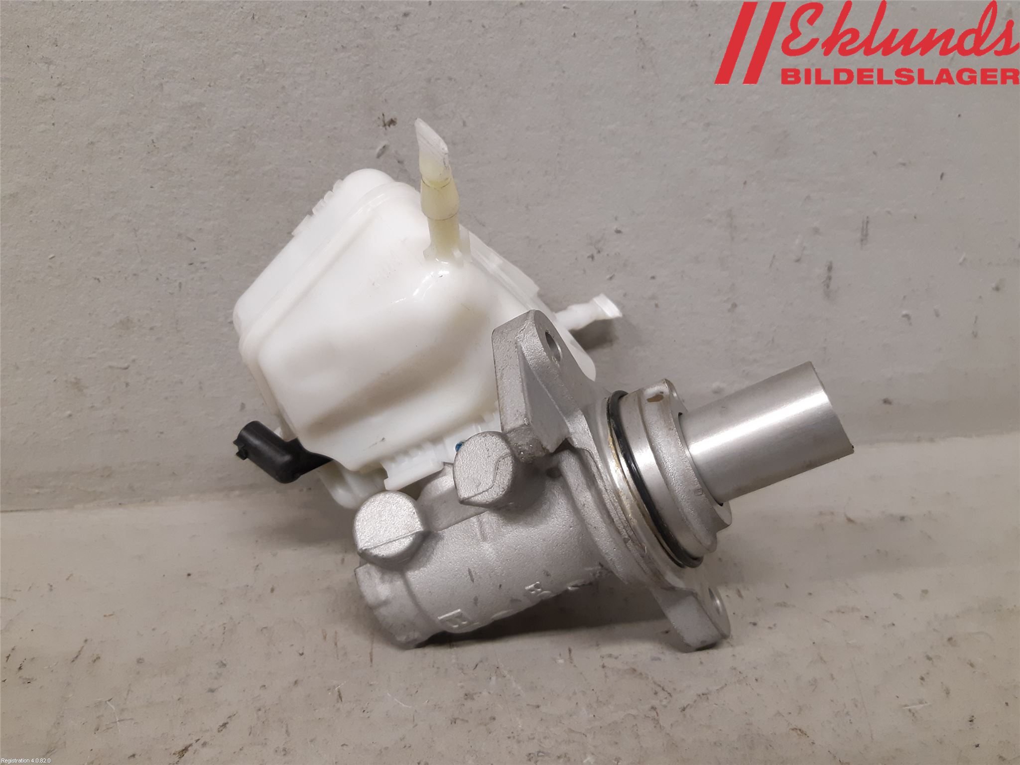 BMW 4 F32/F33/F82/F83 13-20 Broms Huvudcylinder